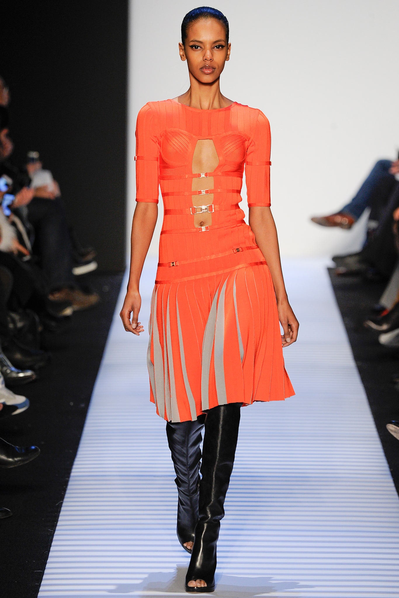 Hervé Léger by Max Azria F/W 14 Look 11