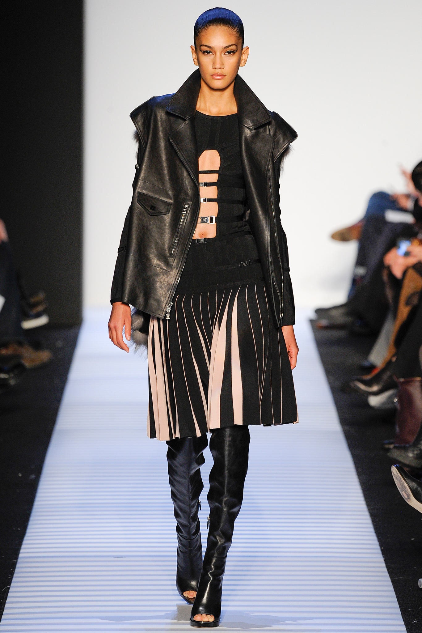 Hervé Léger by Max Azria F/W 14 Look 12