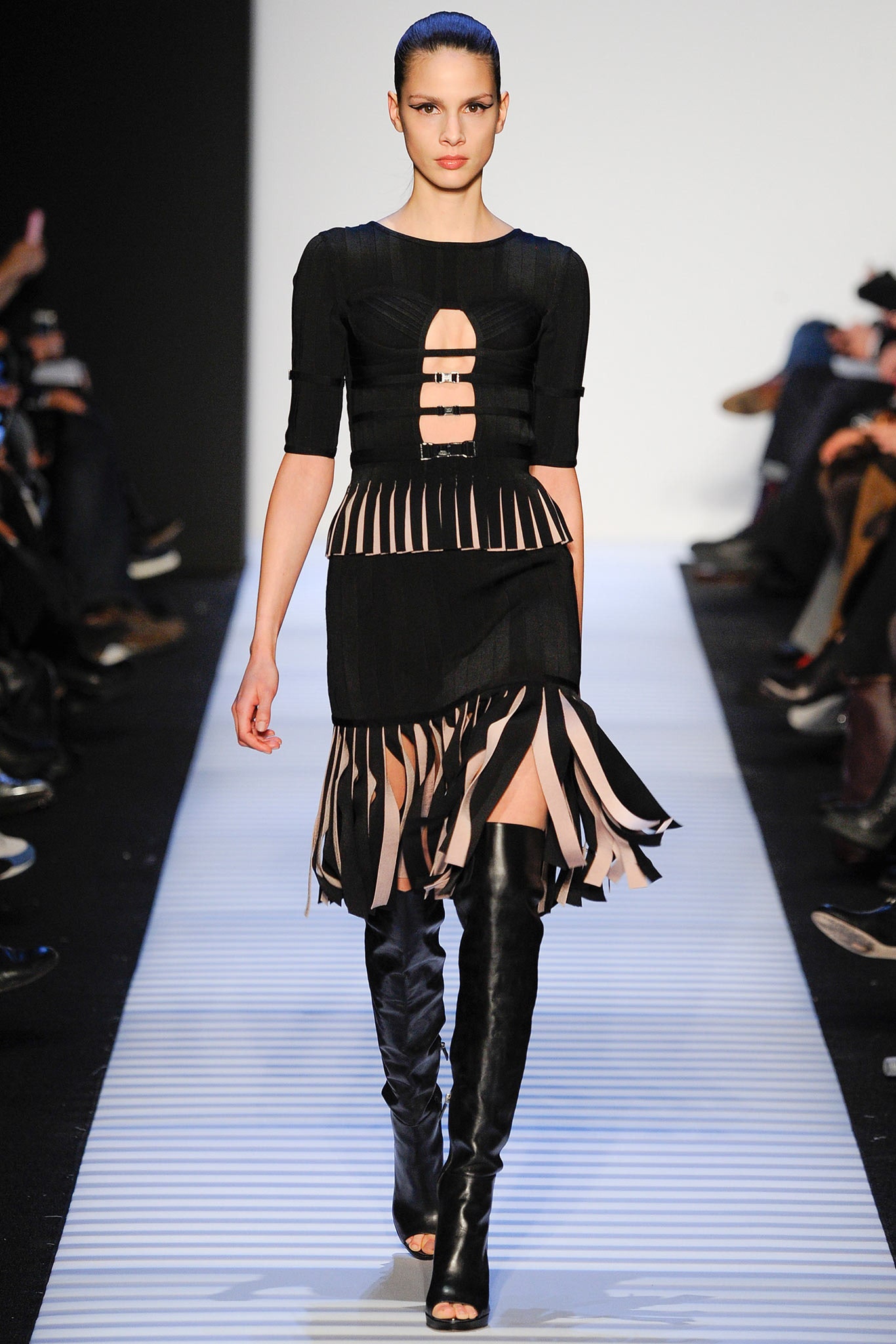 Hervé Léger by Max Azria F/W 14 Look 14