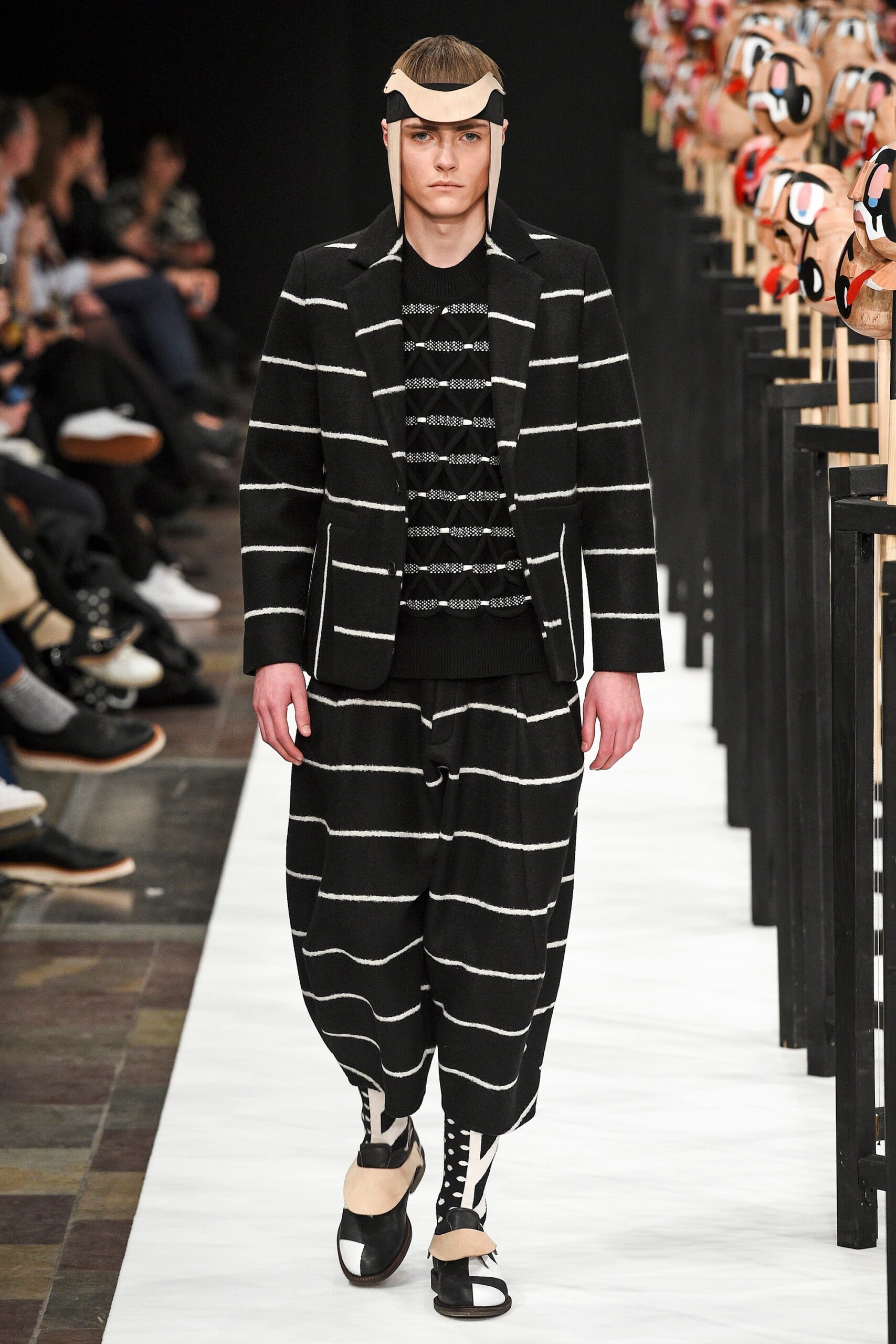 Henrik Vibskov Copenhagen F/W 16 Look 10
