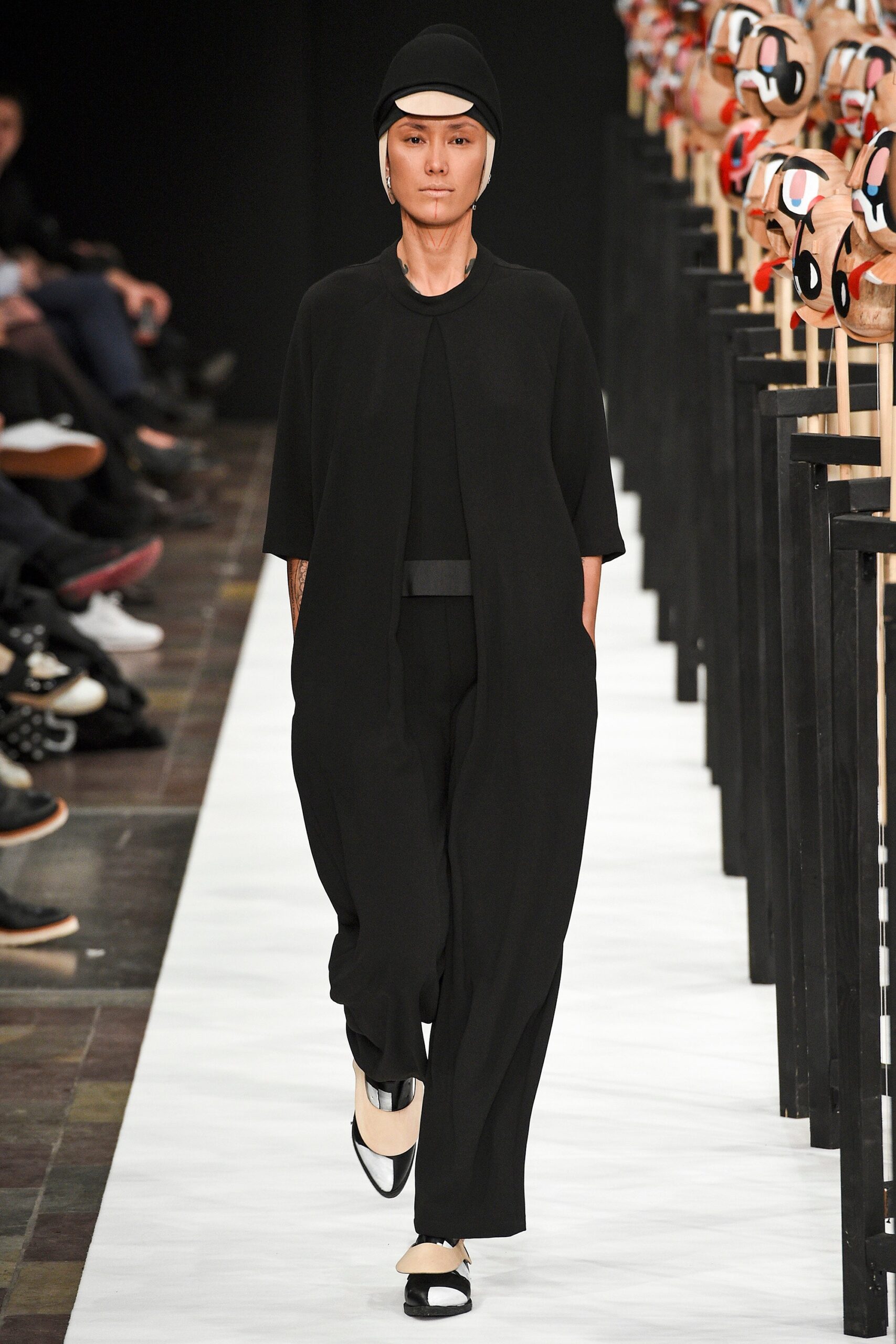 Henrik Vibskov Copenhagen F/W 16 Look 17