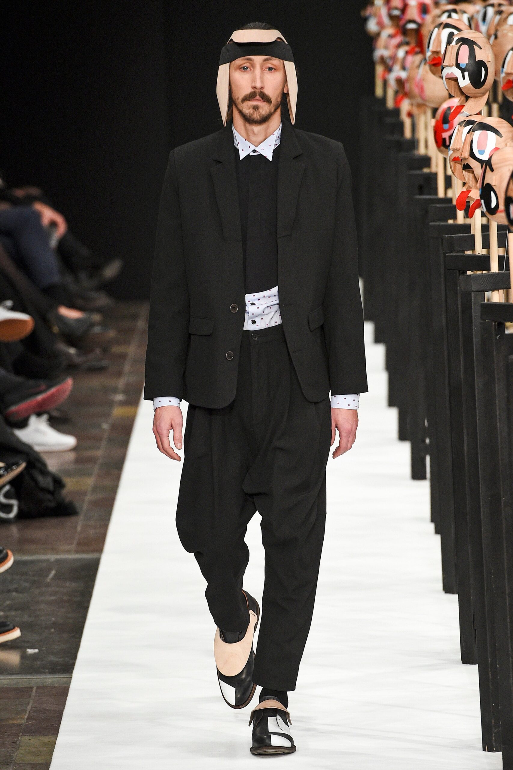 Henrik Vibskov Copenhagen F/W 16 Look 18