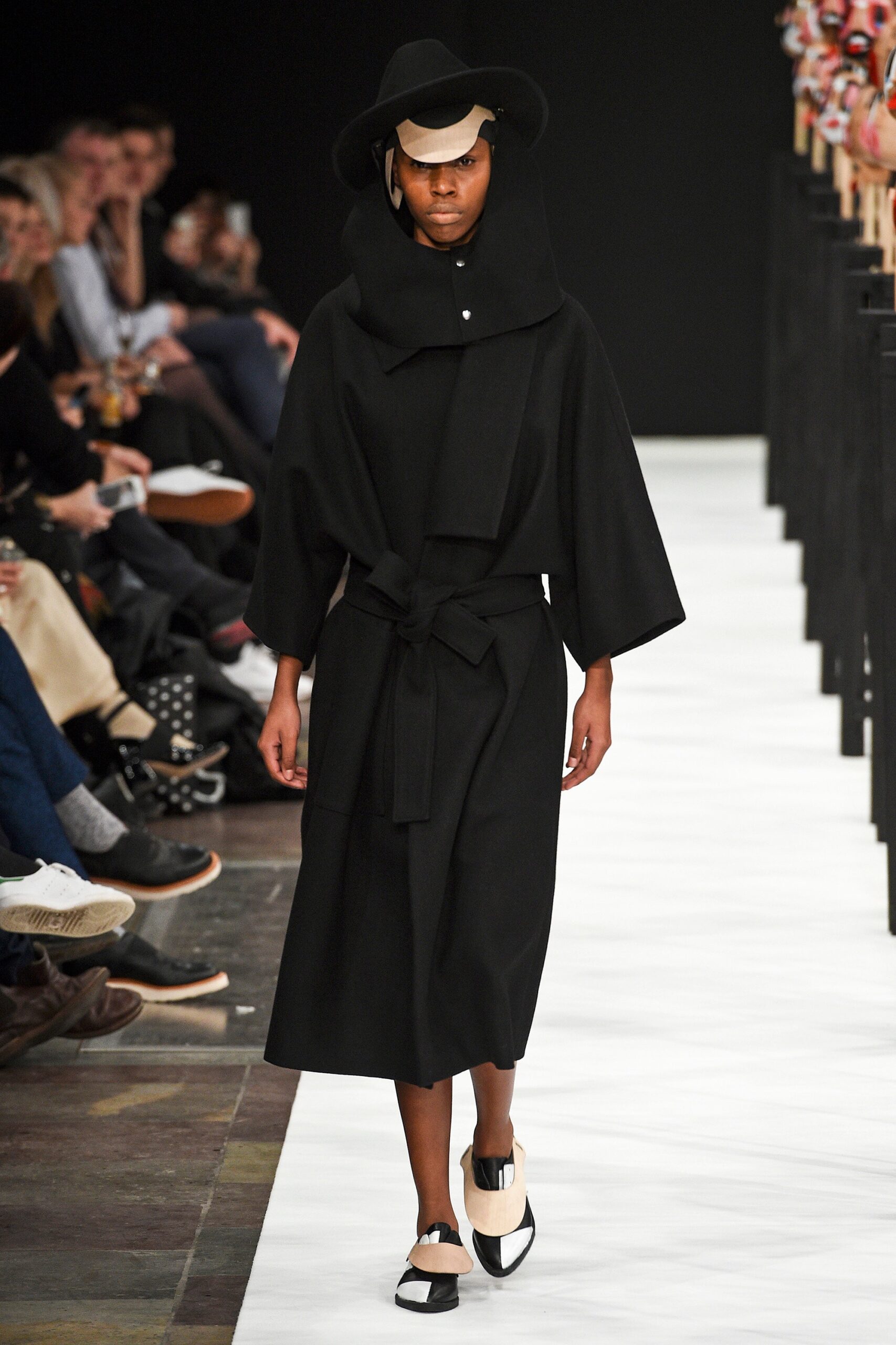 Henrik Vibskov Copenhagen F/W 16 Look 20