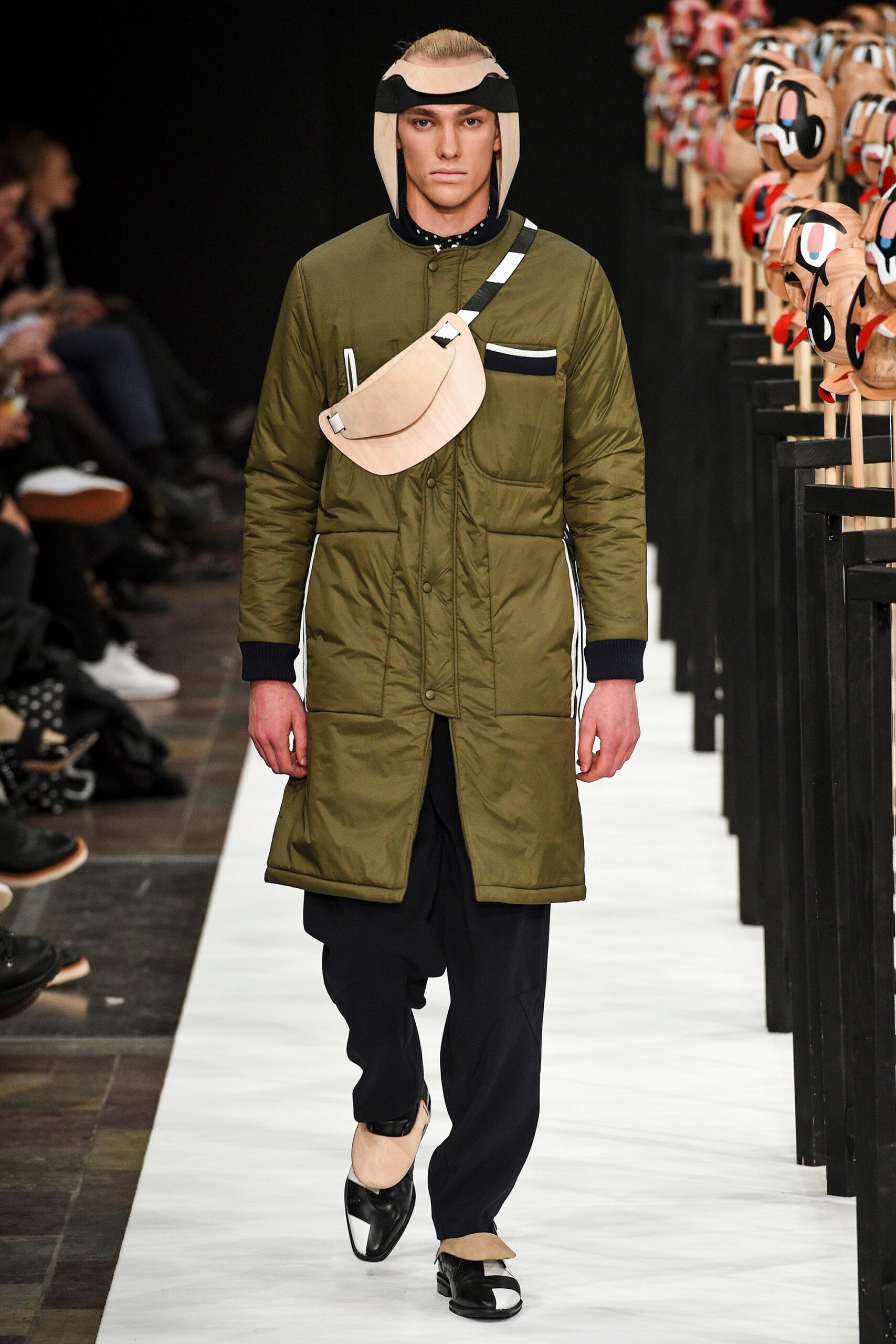 Henrik Vibskov Copenhagen F/W 16 Look 31