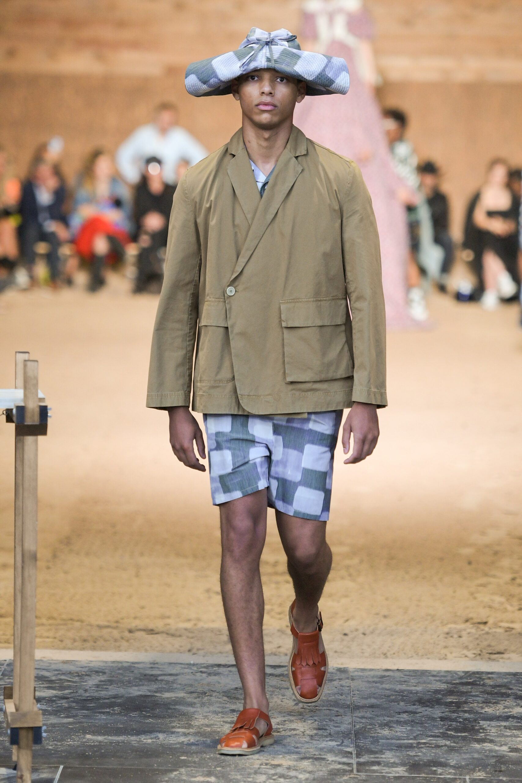 Henrik Vibskov Copenhagen S/S 22 Look 21