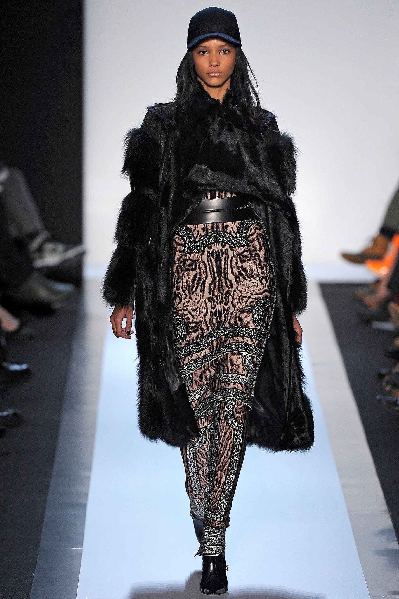 Hervé Léger by Max Azria F/W 13 Look 17
