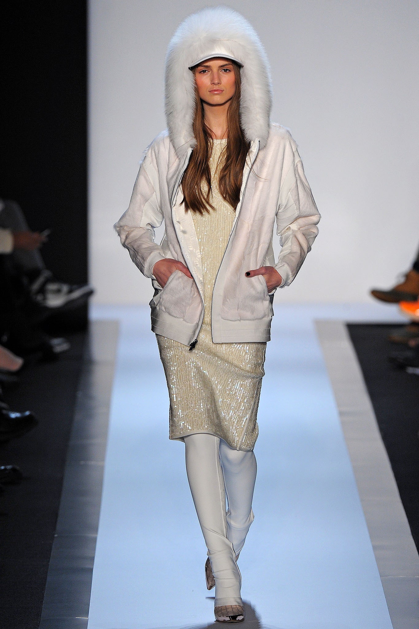 Hervé Léger by Max Azria F/W 13 Look 28
