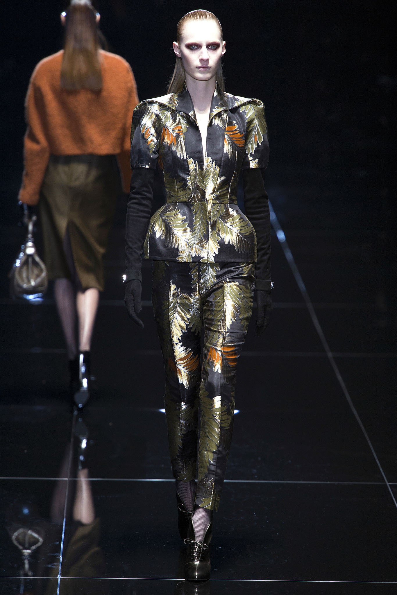 Gucci F/W 13 Look 18