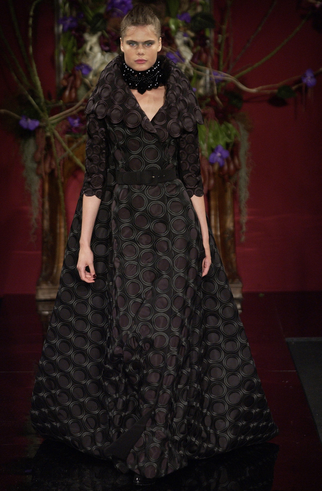Givenchy F/W 03 Couture Look 14