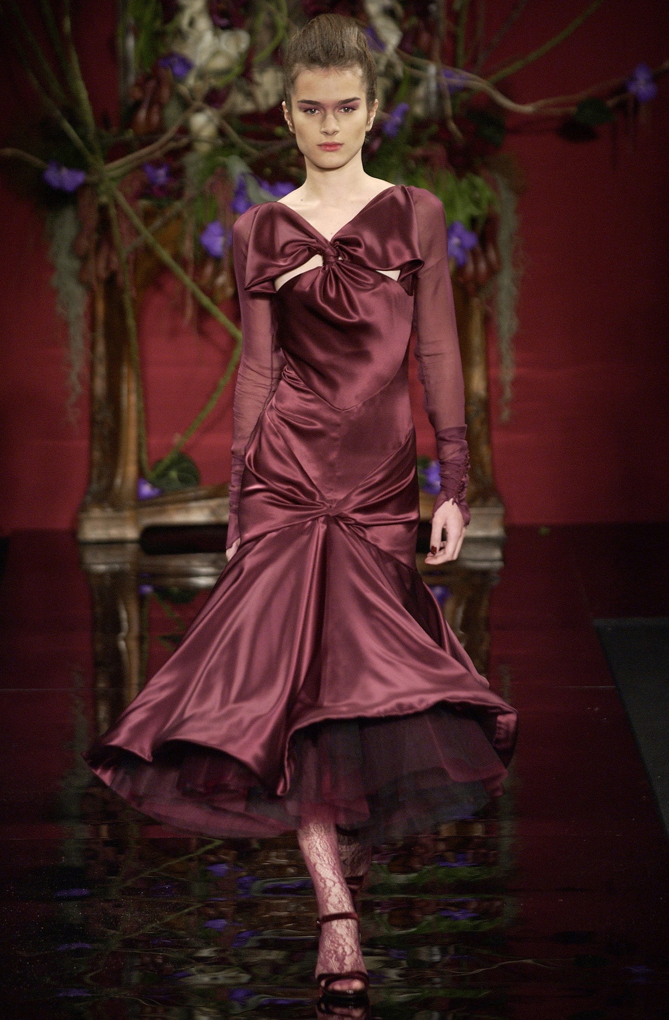 Givenchy F/W 03 Couture Look 23