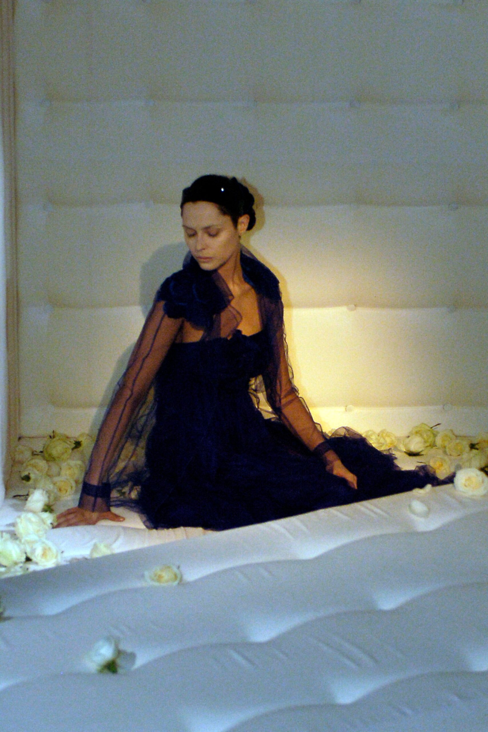 Givenchy F/W 05 Couture Look 20