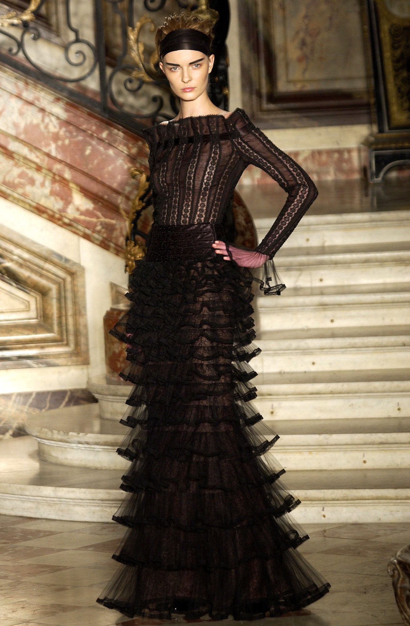 Givenchy S/S 03 Couture Look 36
