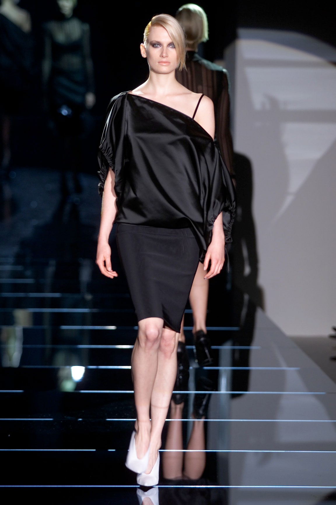 Gucci S/S 01 Look 41