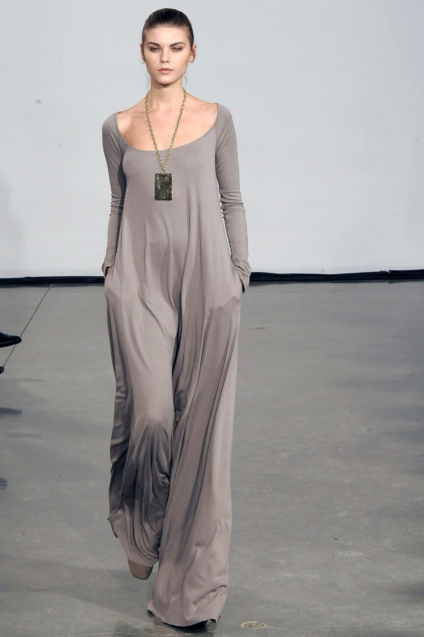 Halston F/W 08 Look 9