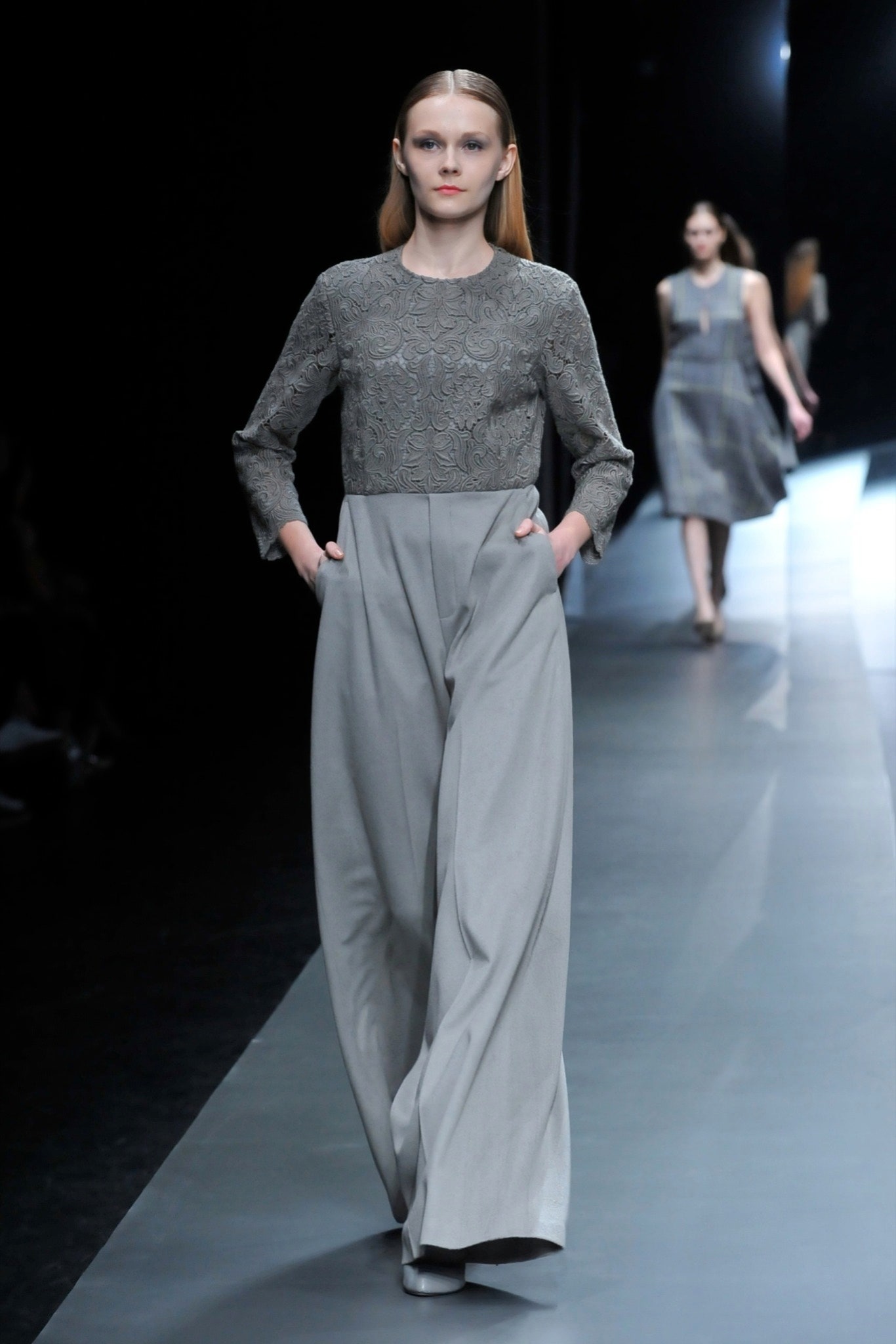Hanae Mori Manuscrit Tokyo F/W 15 Look 9