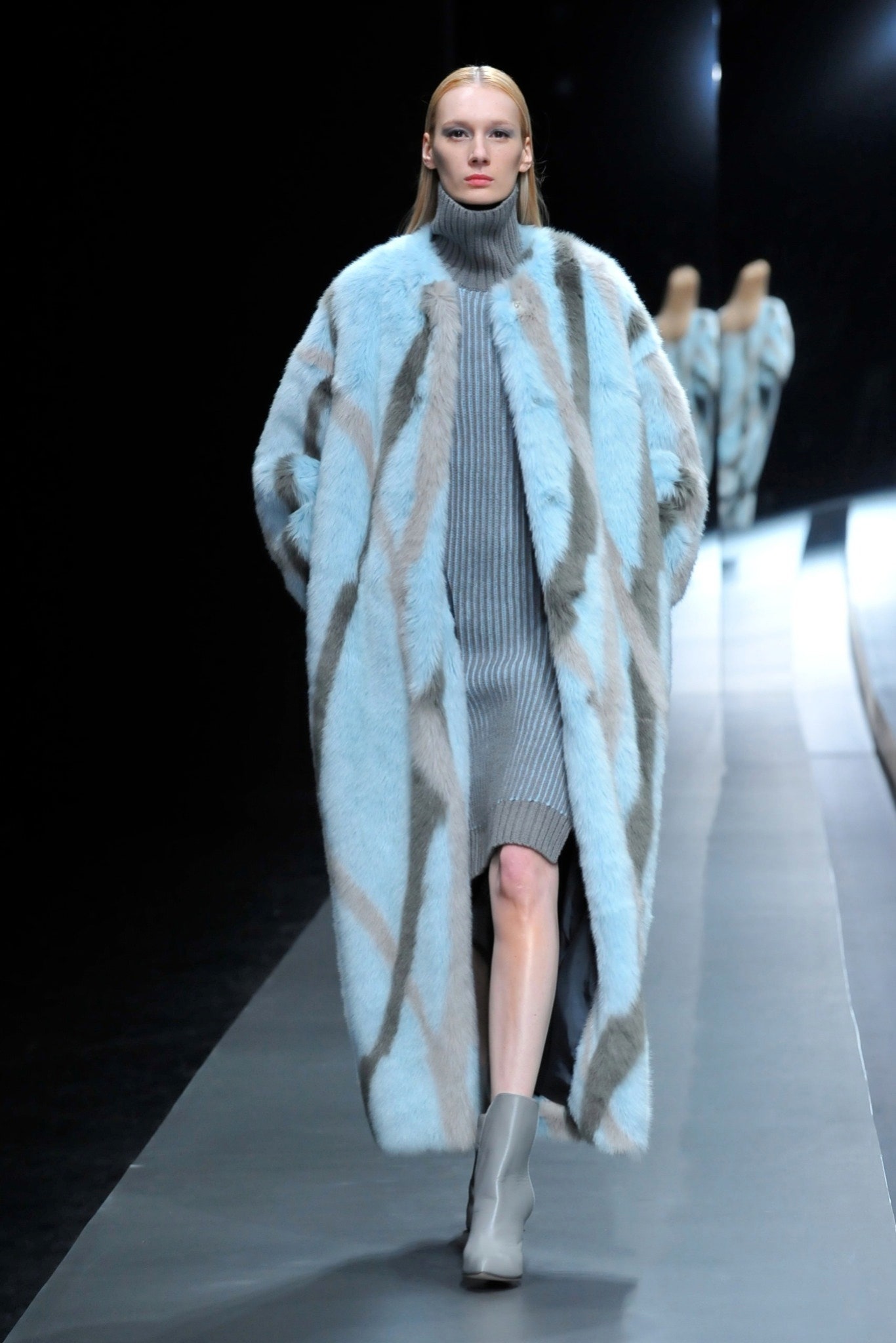 Hanae Mori Manuscrit Tokyo F/W 15 Look 36