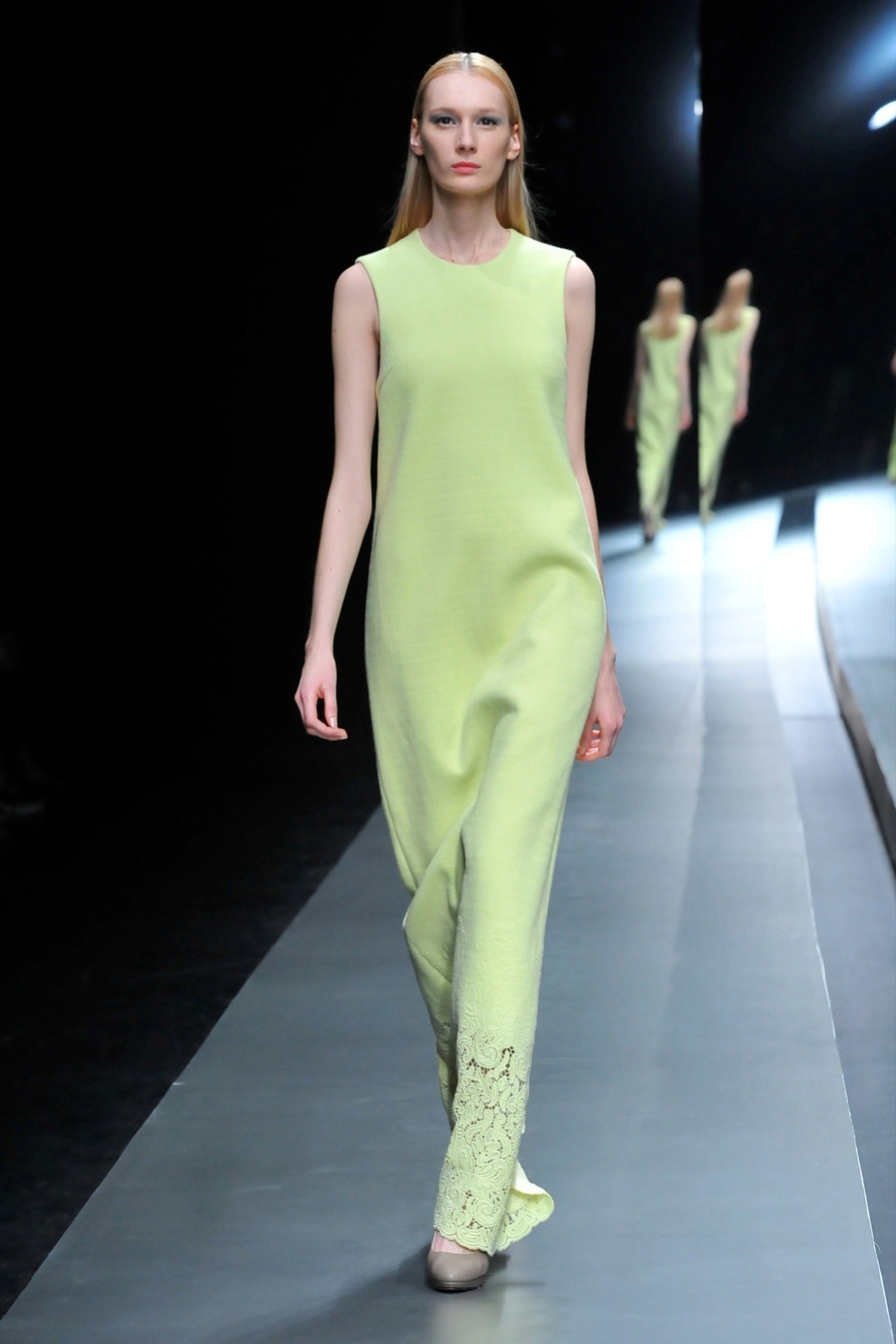 Hanae Mori Manuscrit Tokyo F/W 15 Look 57