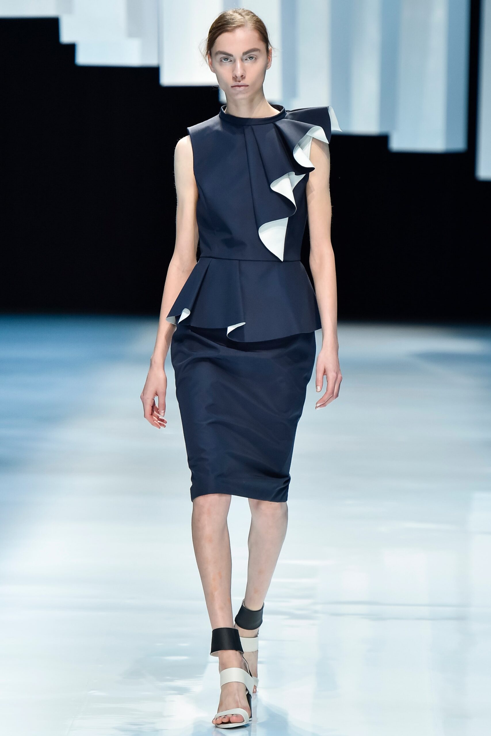 Hanae Mori Manuscrit Tokyo S/S 16 Look 10