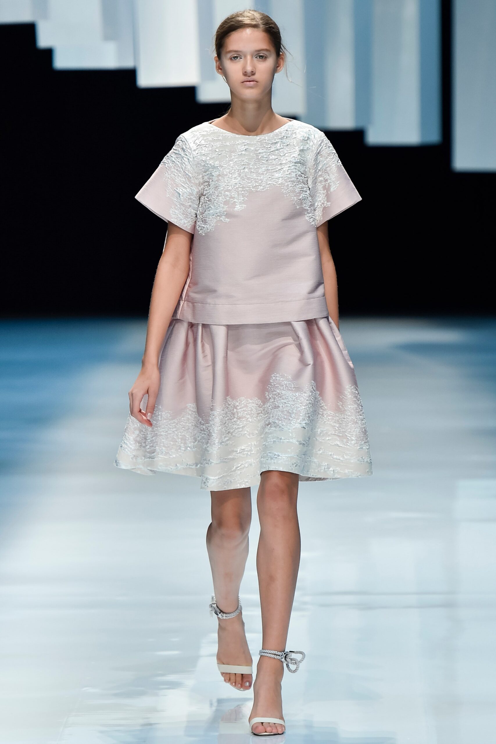 Hanae Mori Manuscrit Tokyo S/S 16 Look 27