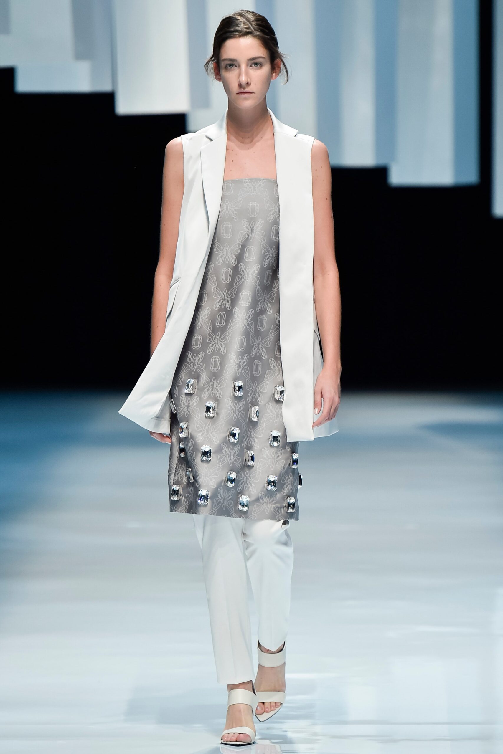 Hanae Mori Manuscrit Tokyo S/S 16 Look 32