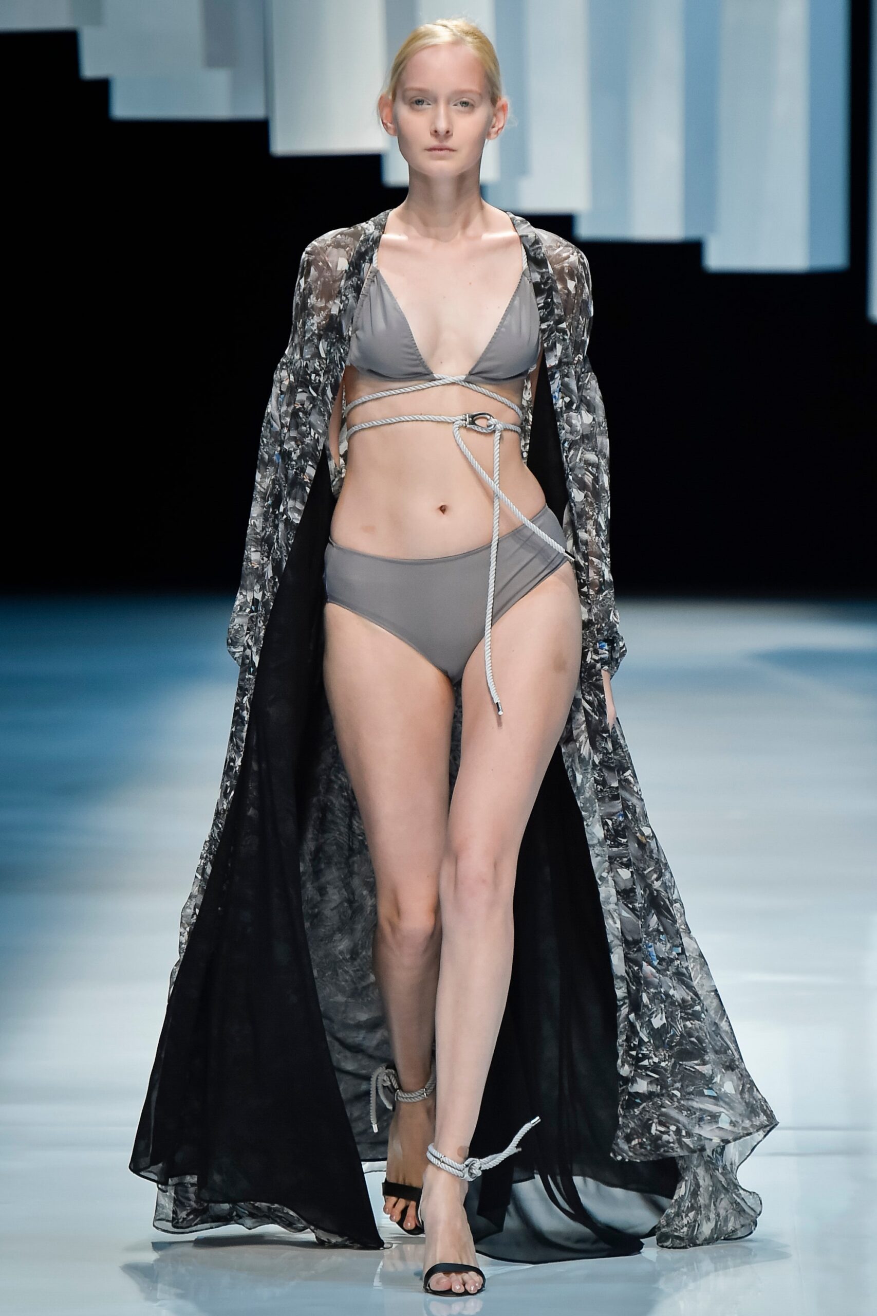 Hanae Mori Manuscrit Tokyo S/S 16 Look 61