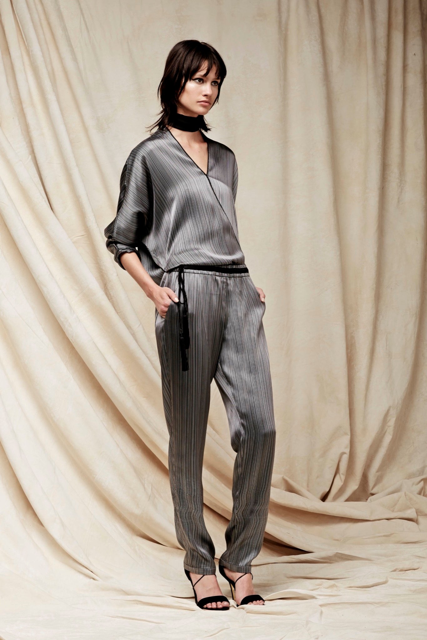 Hellessy Resort 16 Look 10