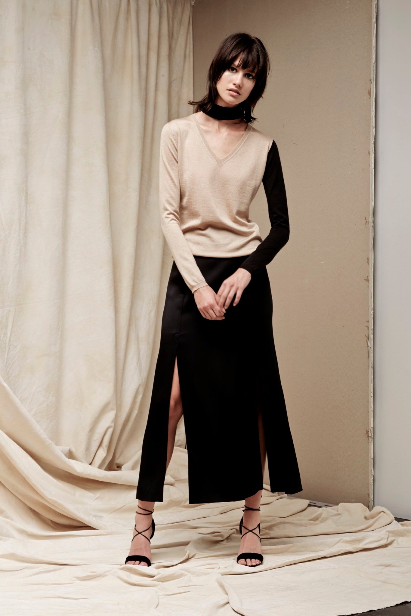 Hellessy Resort 16 Look 17