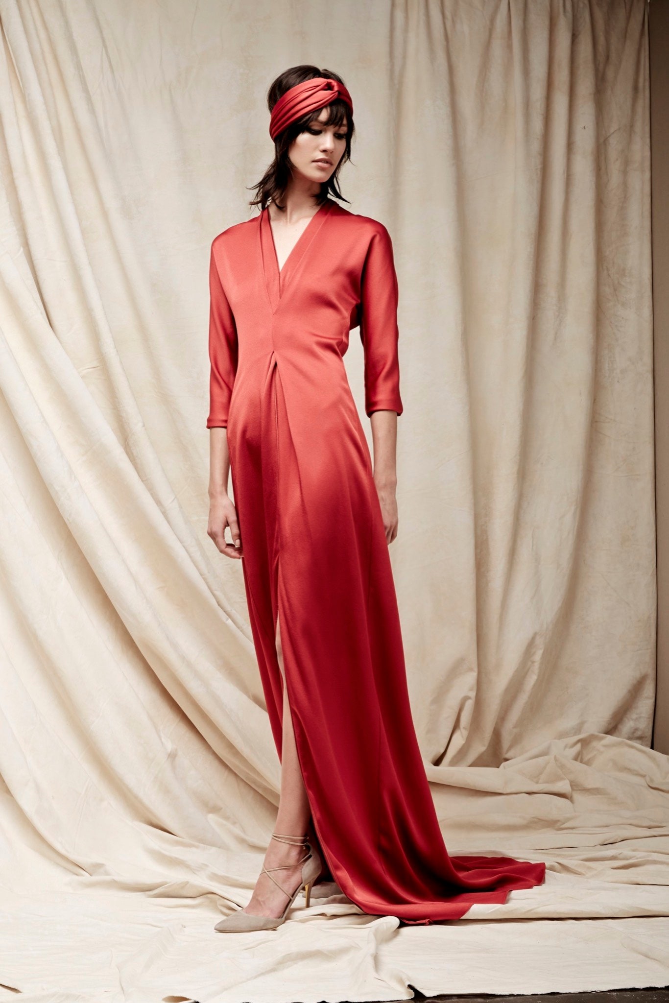 Hellessy Resort 16 Look 18