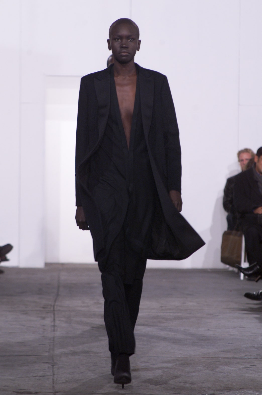 Helmut Lang Fall 2001 Ready-to-Wear