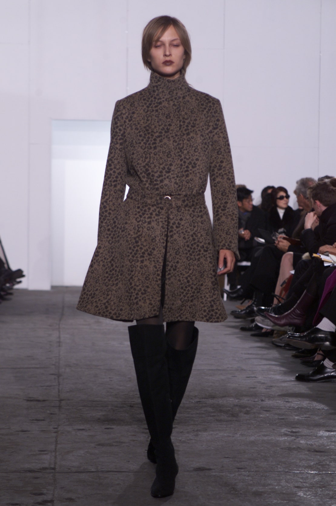 Helmut Lang F/W 01 Look 54