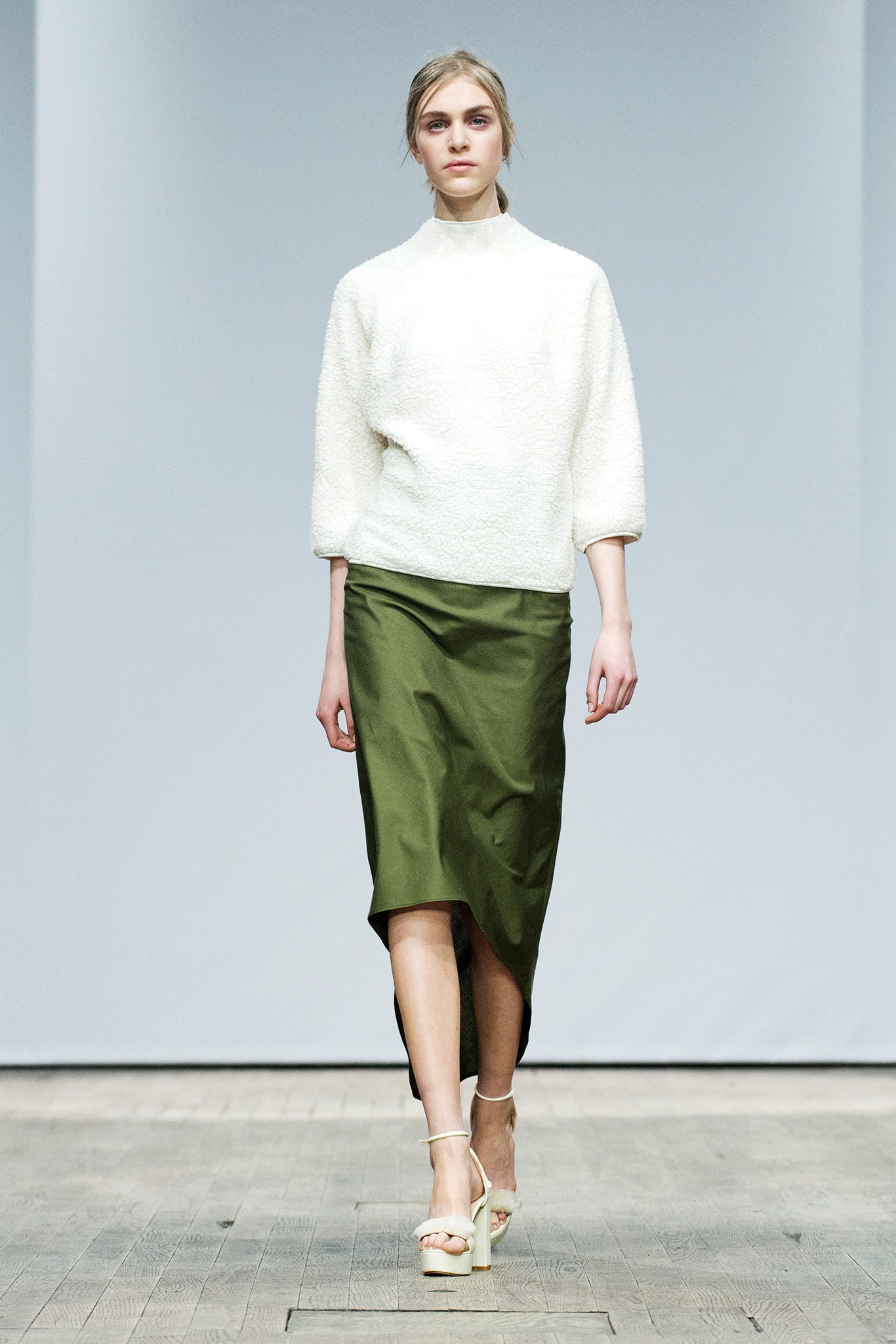 Hernández Cornet Fall 2013 Ready-to-Wear