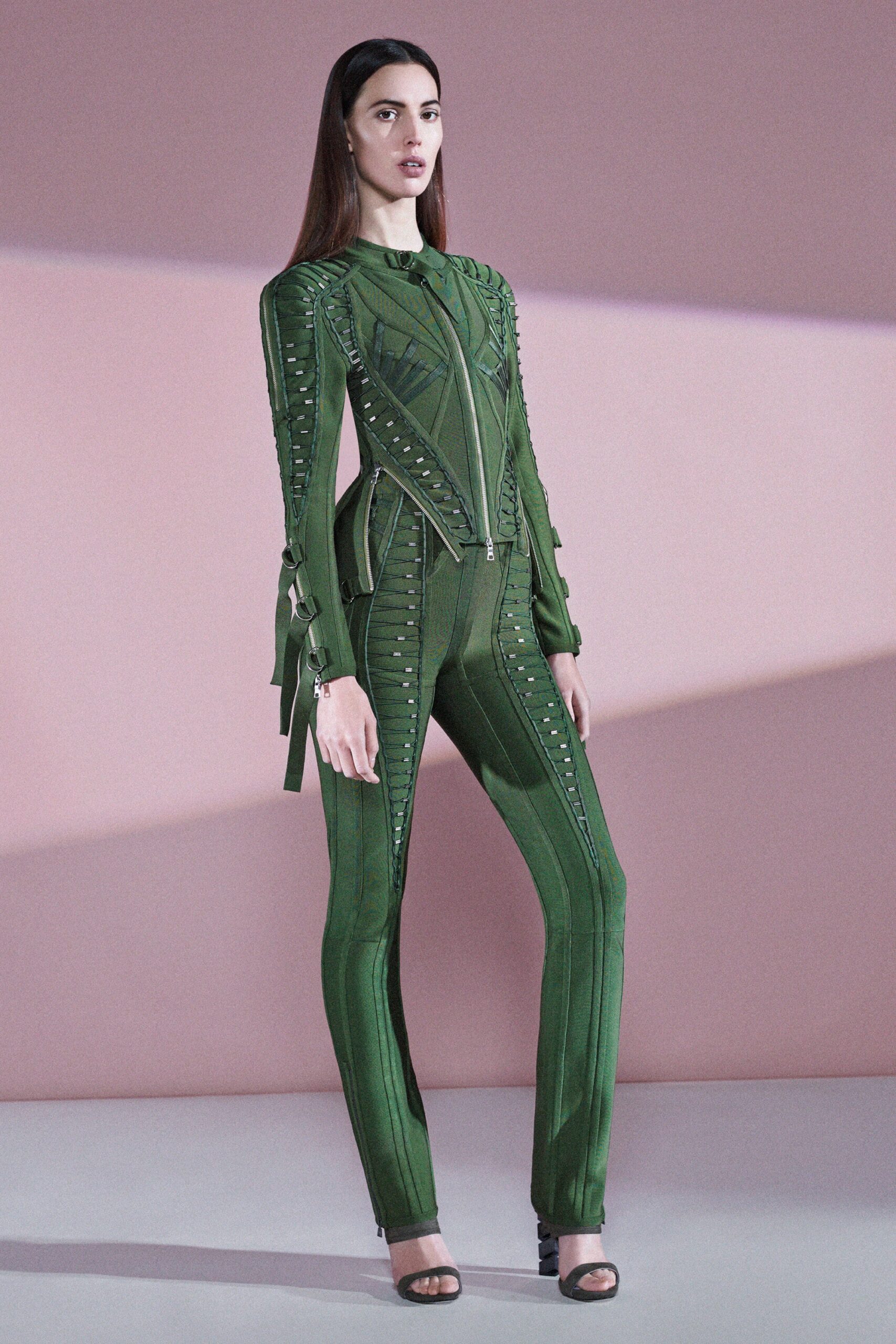 Hervé Léger by Max Azria F/W 16 Look 22