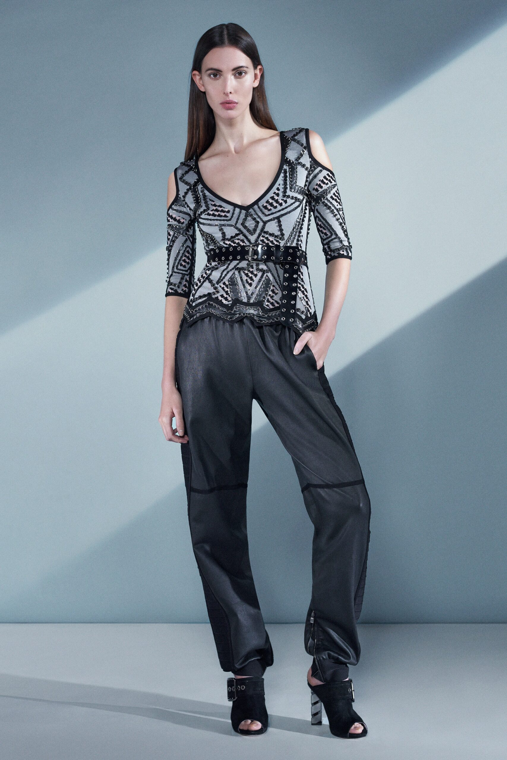 Hervé Léger by Max Azria F/W 16 Look 24