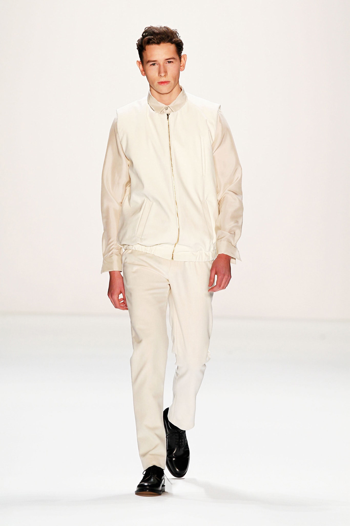 Hien Le F/W 13 Look 20