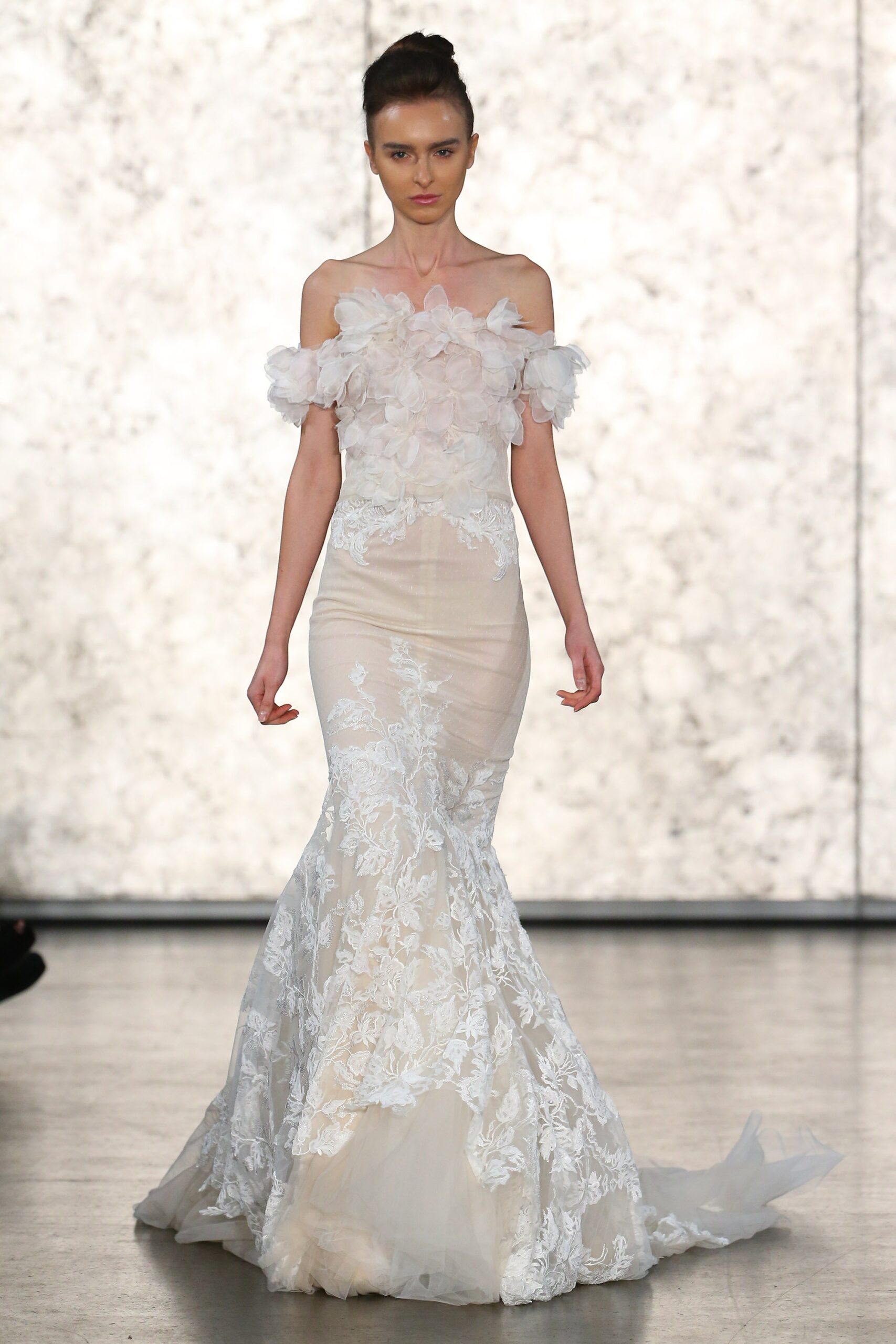 Inbal Dror F/W 16 Bridal Look 17