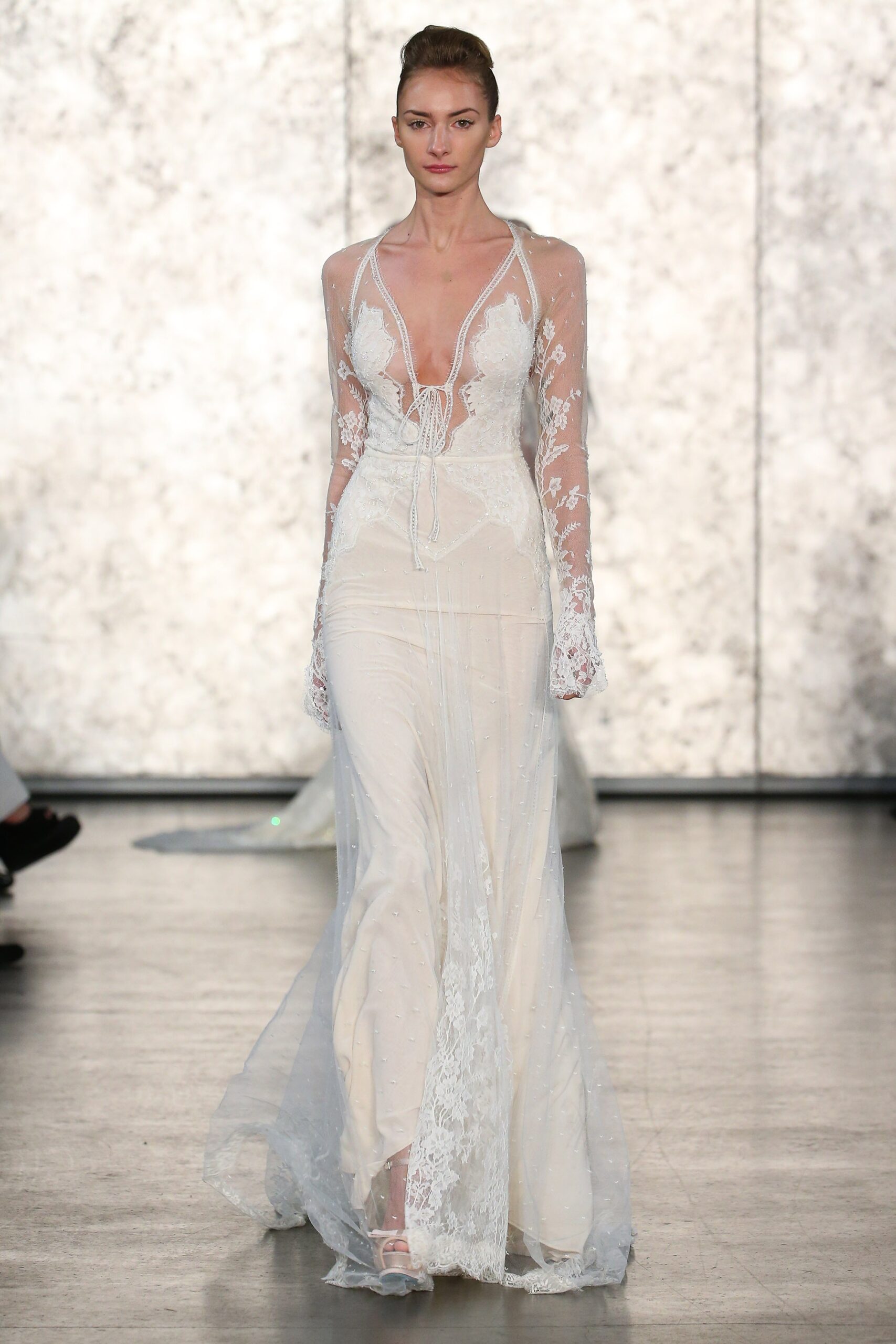 Inbal Dror F/W 16 Bridal Look 19