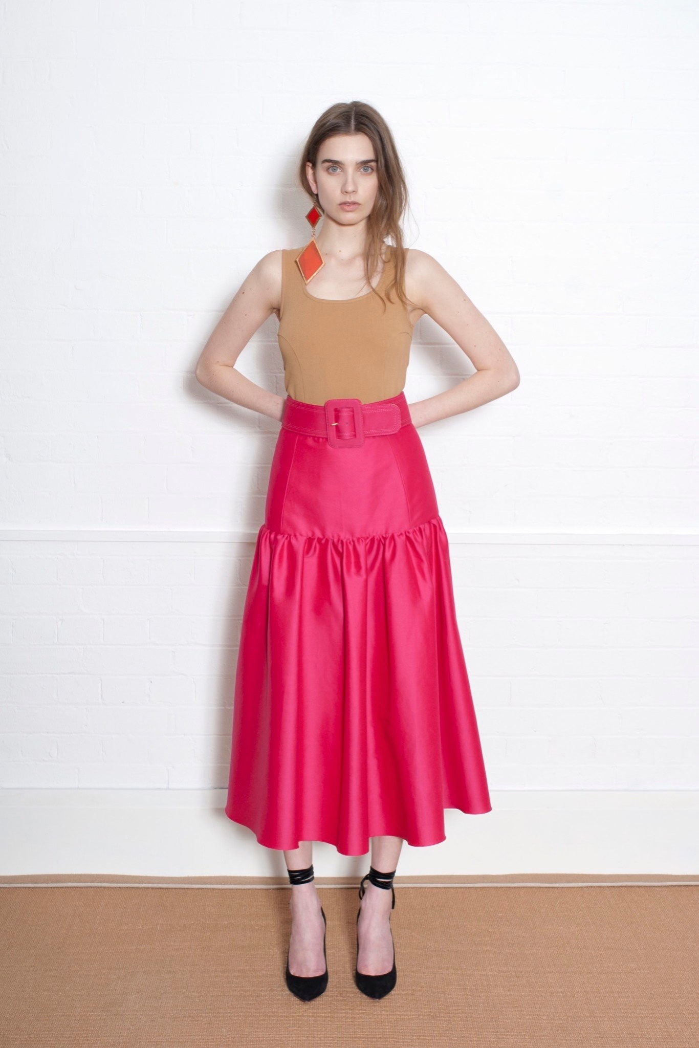Isa Arfen Resort 16 Look 3