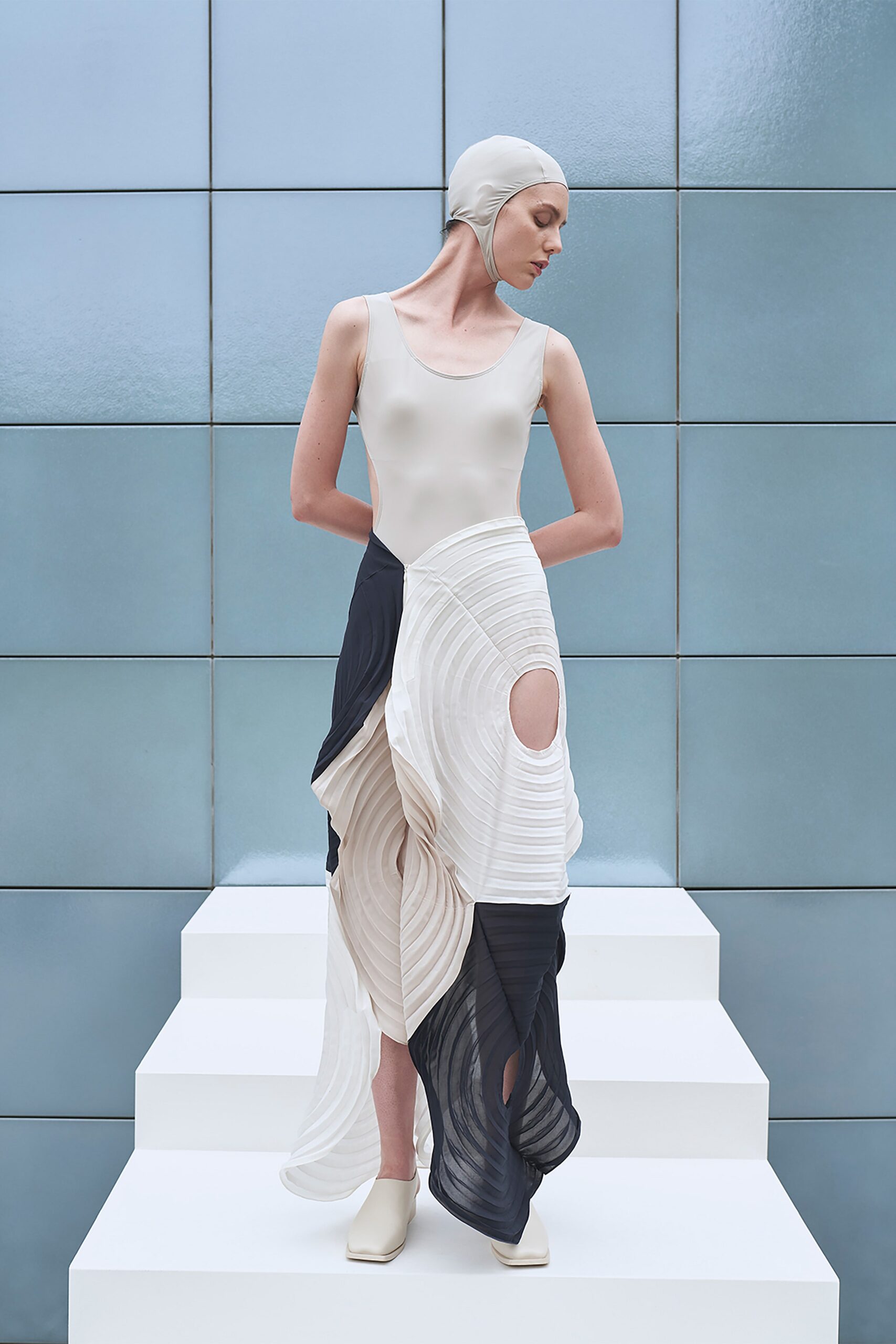 Issey Miyake S/S 22 Look 1