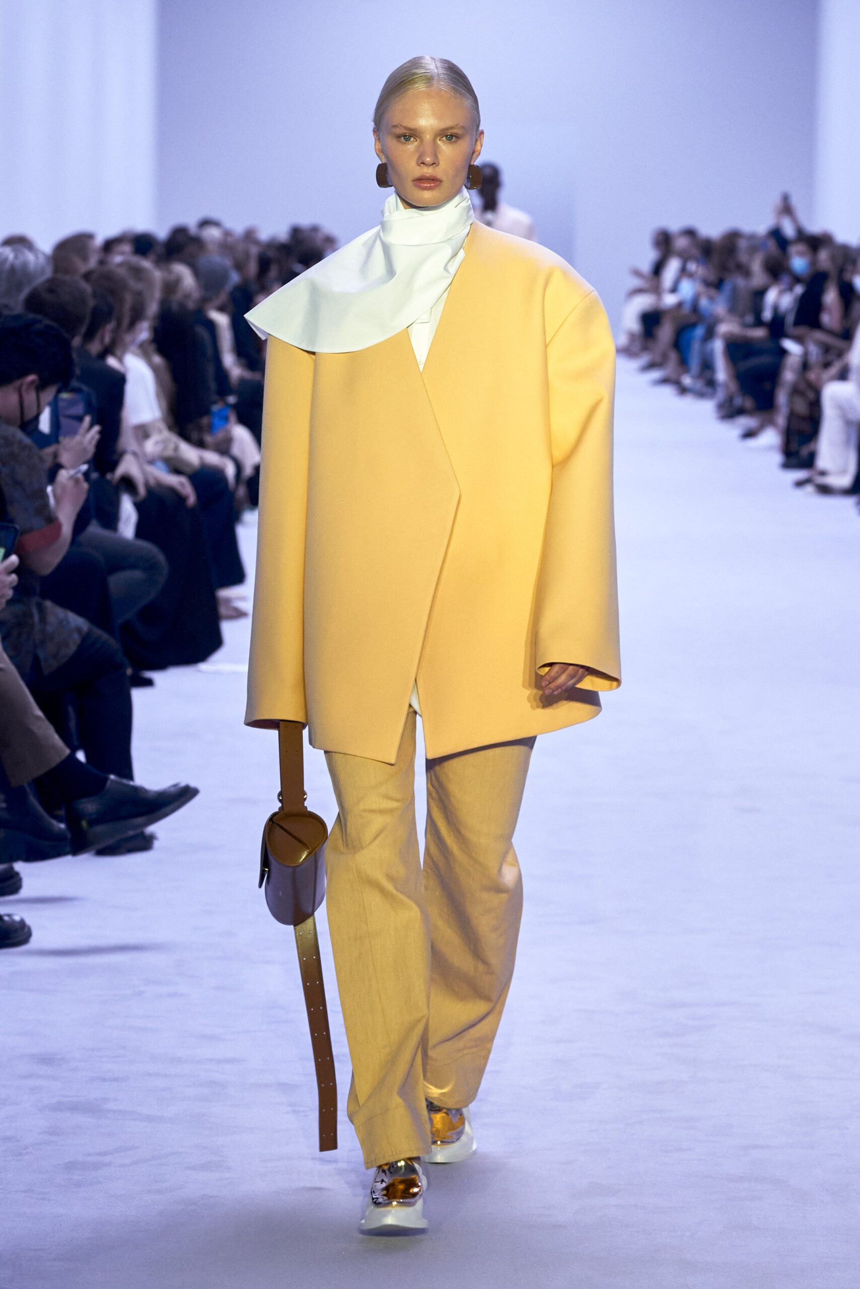 Jil Sander S/S 22 Look 1