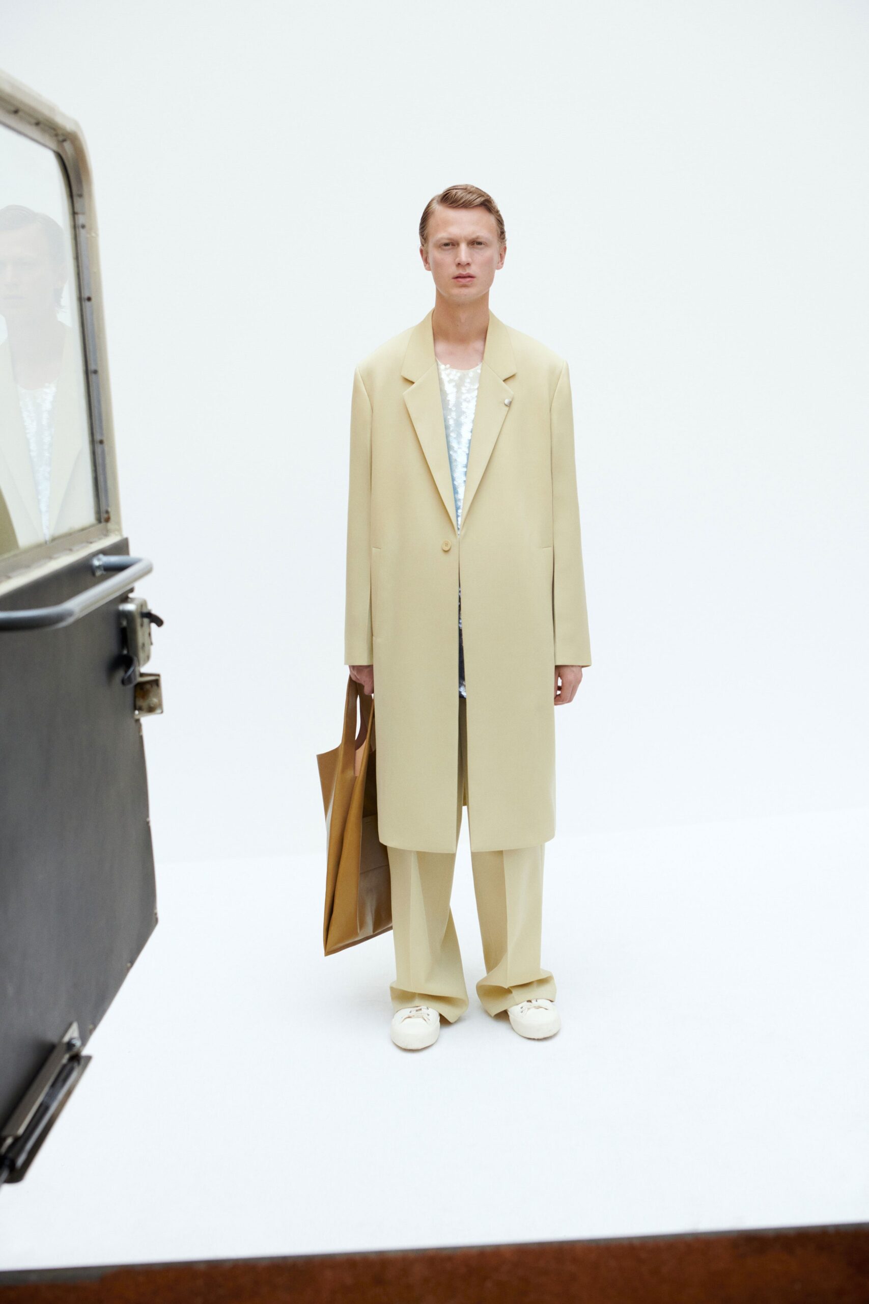 Jil Sander Resort 23 Look 1
