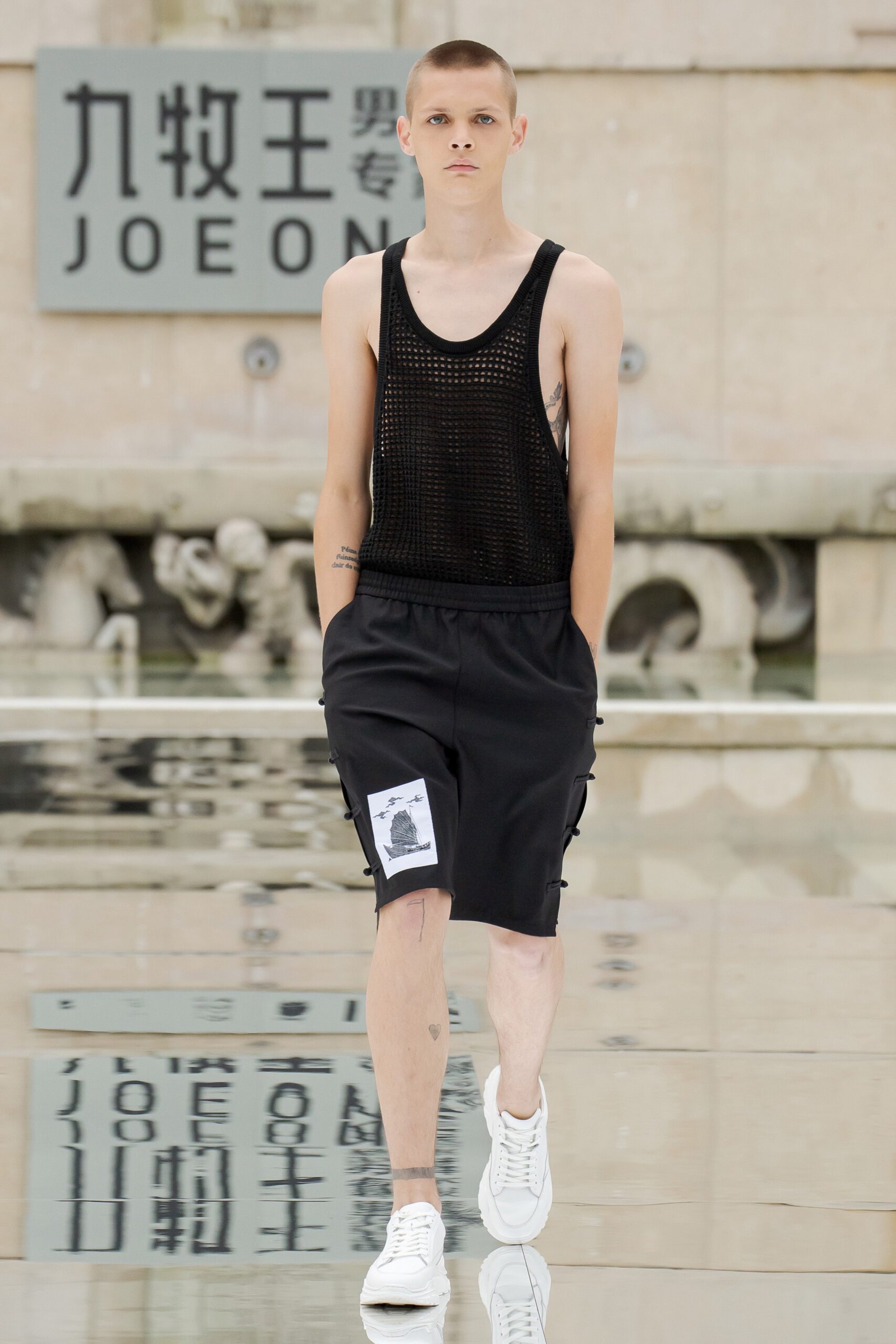 JOEONE S/S 22 Menswear Look 2