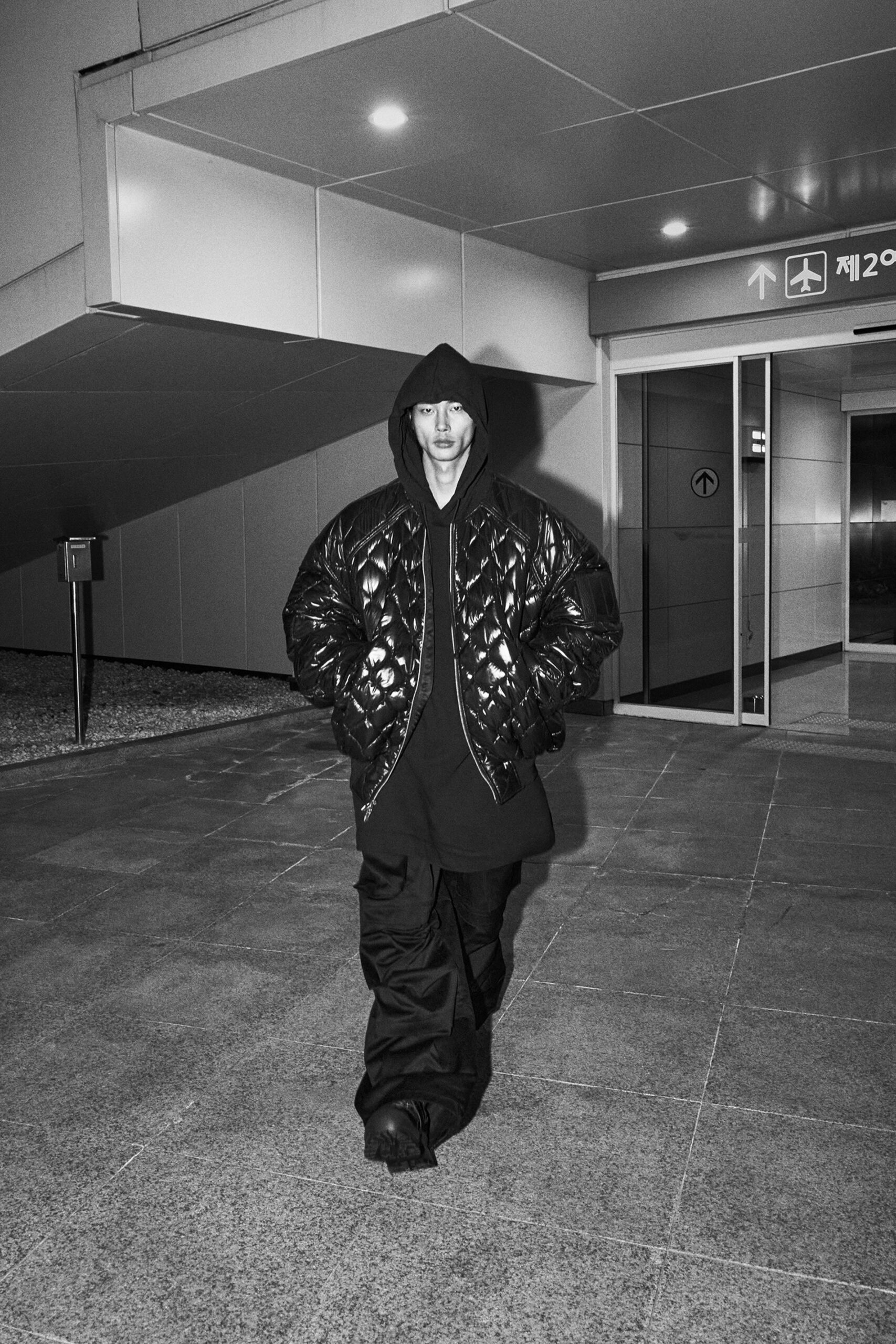 Juun.J F/W 22 Menswear Look 2