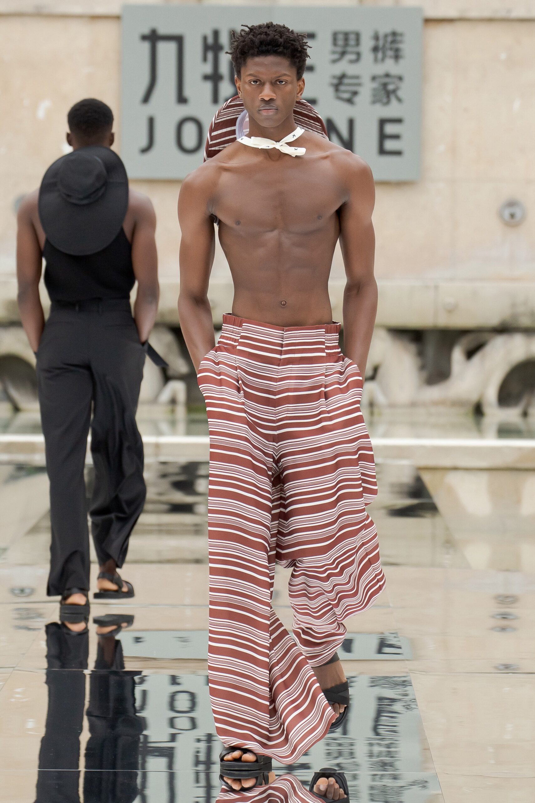 JOEONE S/S 22 Menswear Look 3