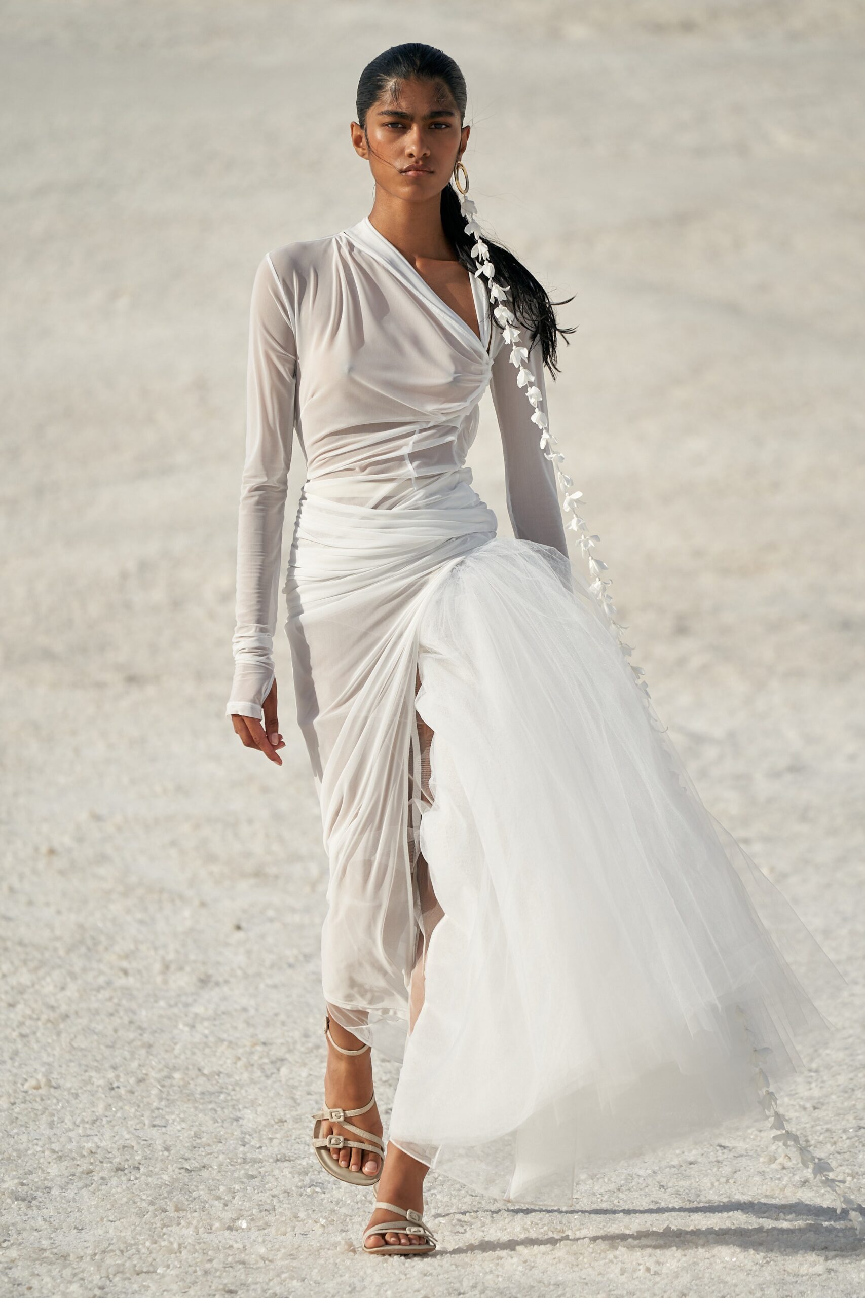 Jacquemus F/W 22 Look 3