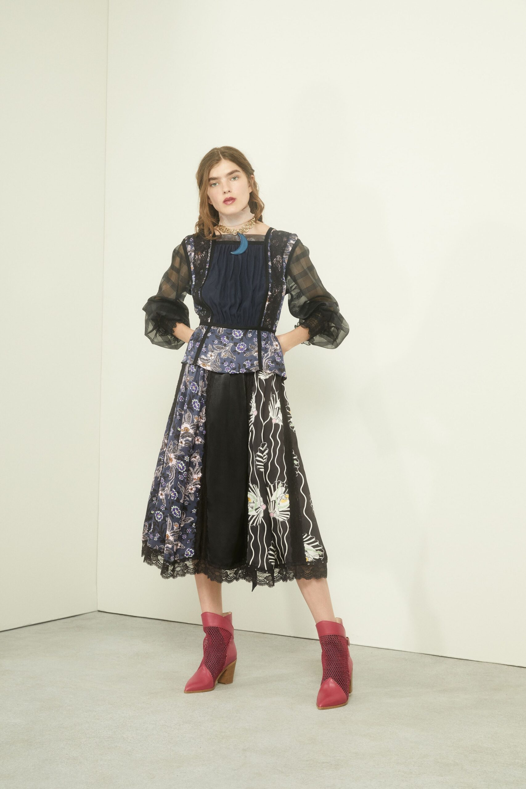 Jill Stuart Resort 19 Look 4