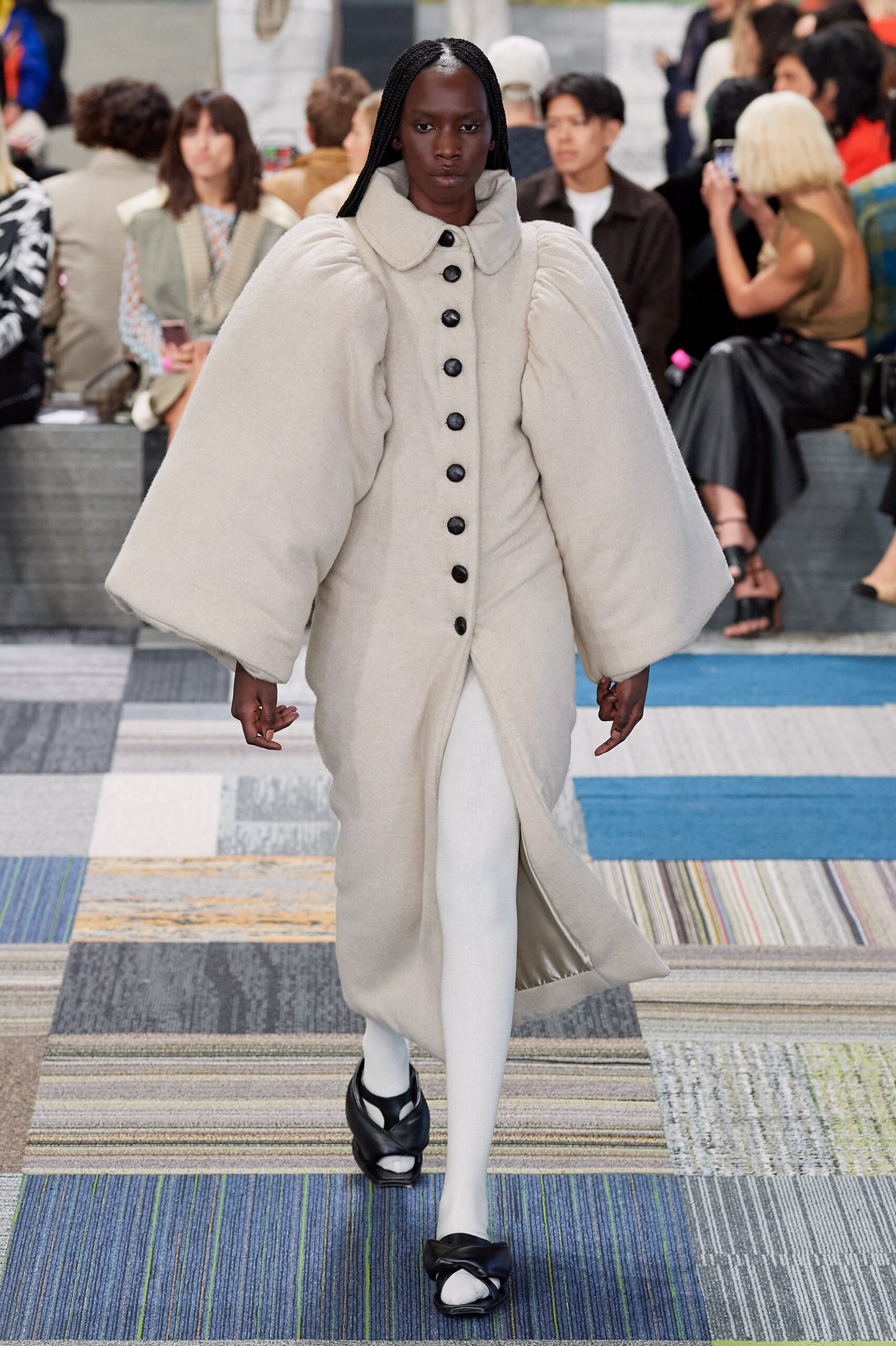 Jordan Dalah Australia Resort 22 Look 5