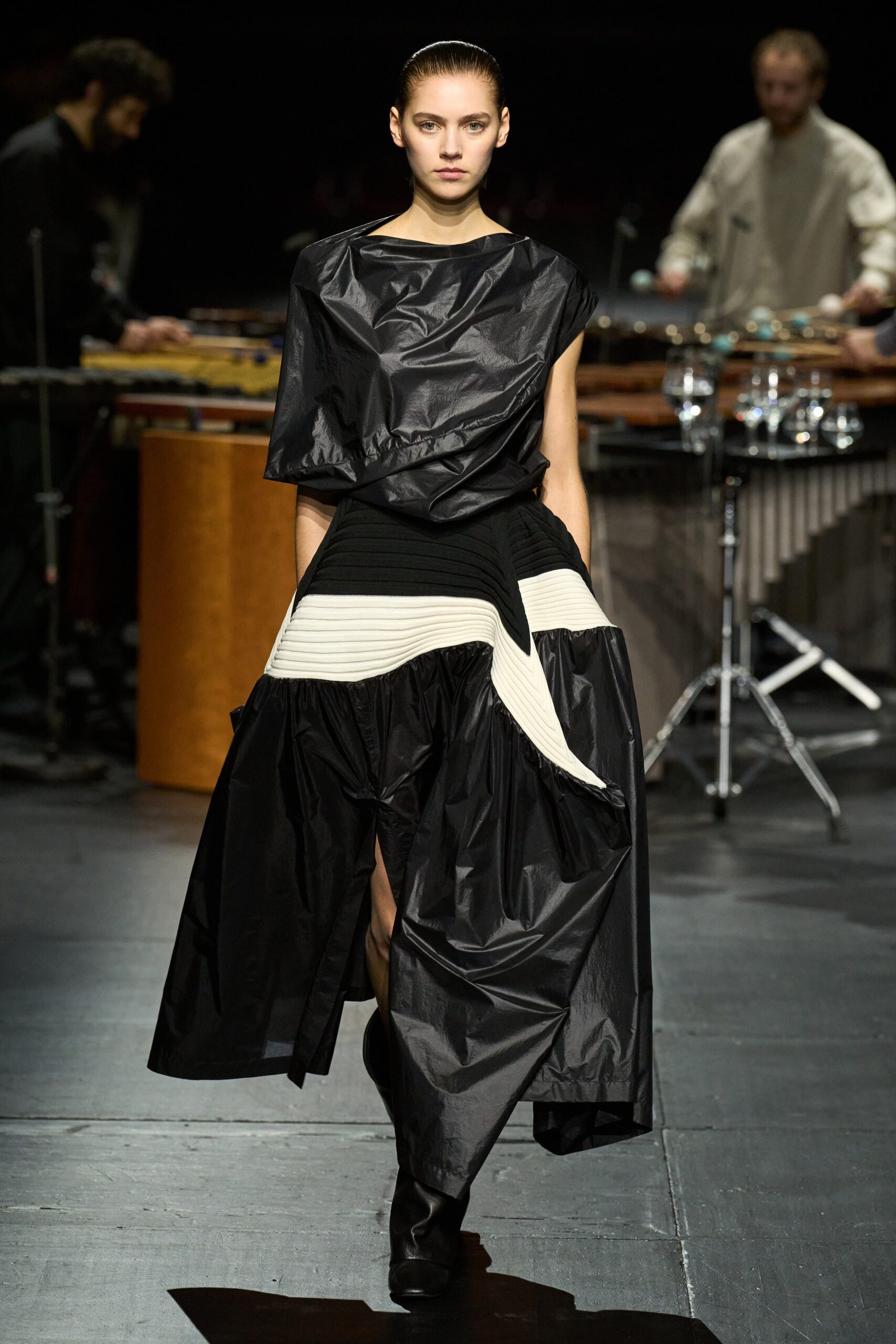 Issey Miyake F/W 23 Look 5