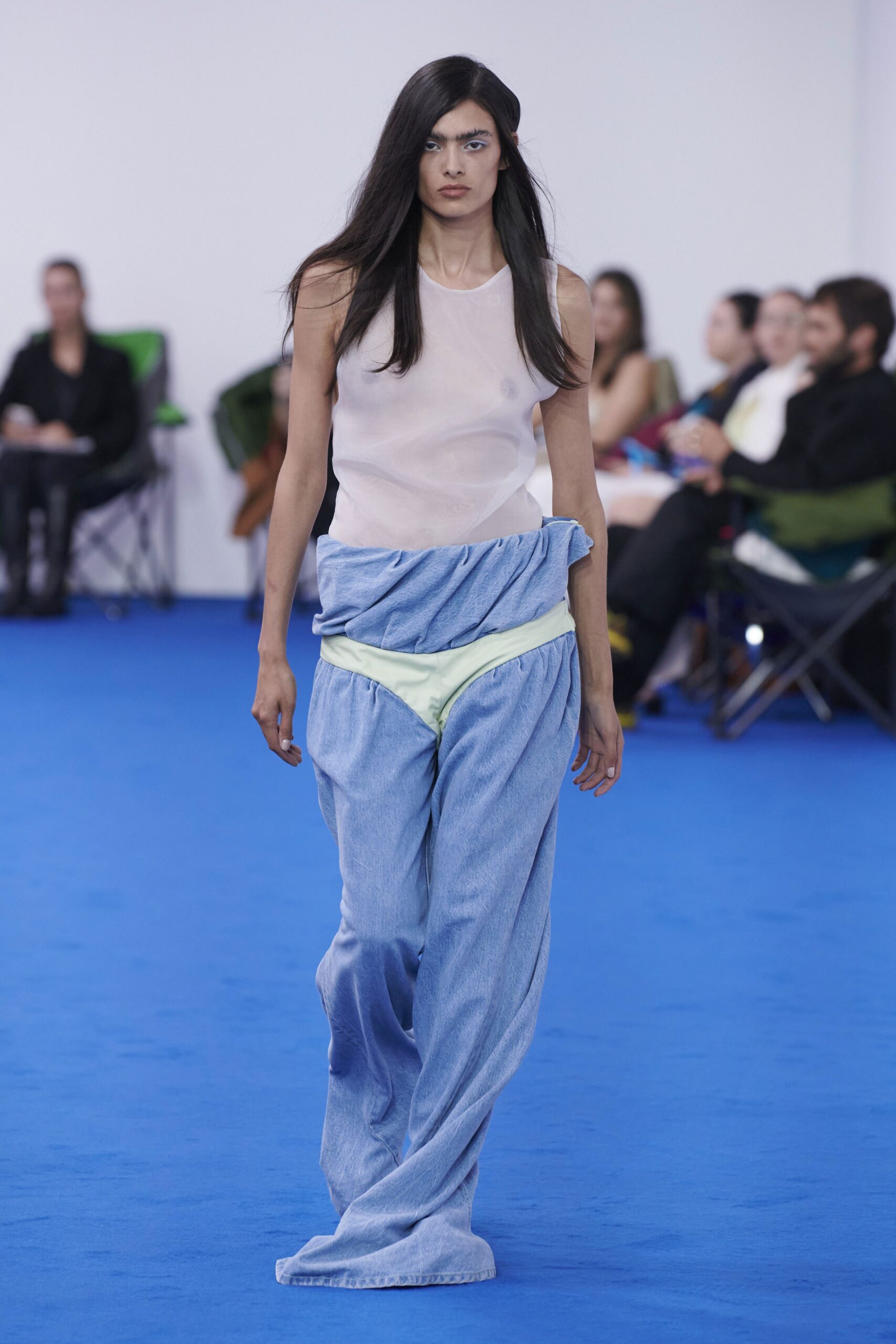 Jordan Dalah Australia Resort 23 Look 5