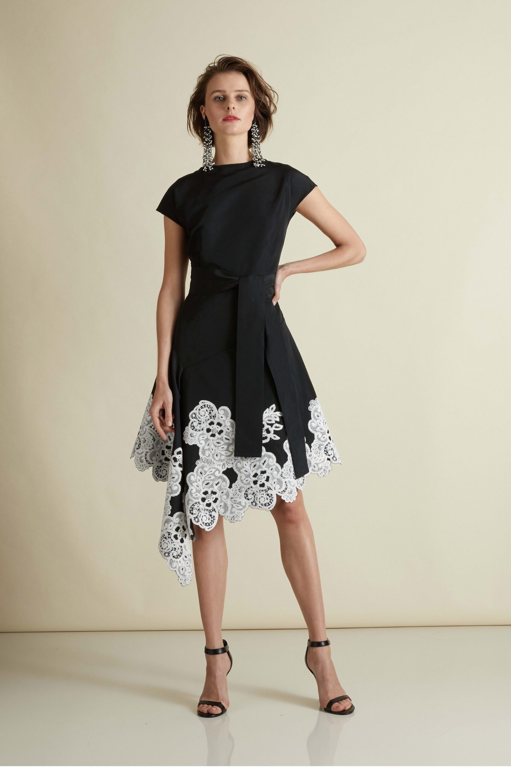 Josie Natori Resort 20 Look 6