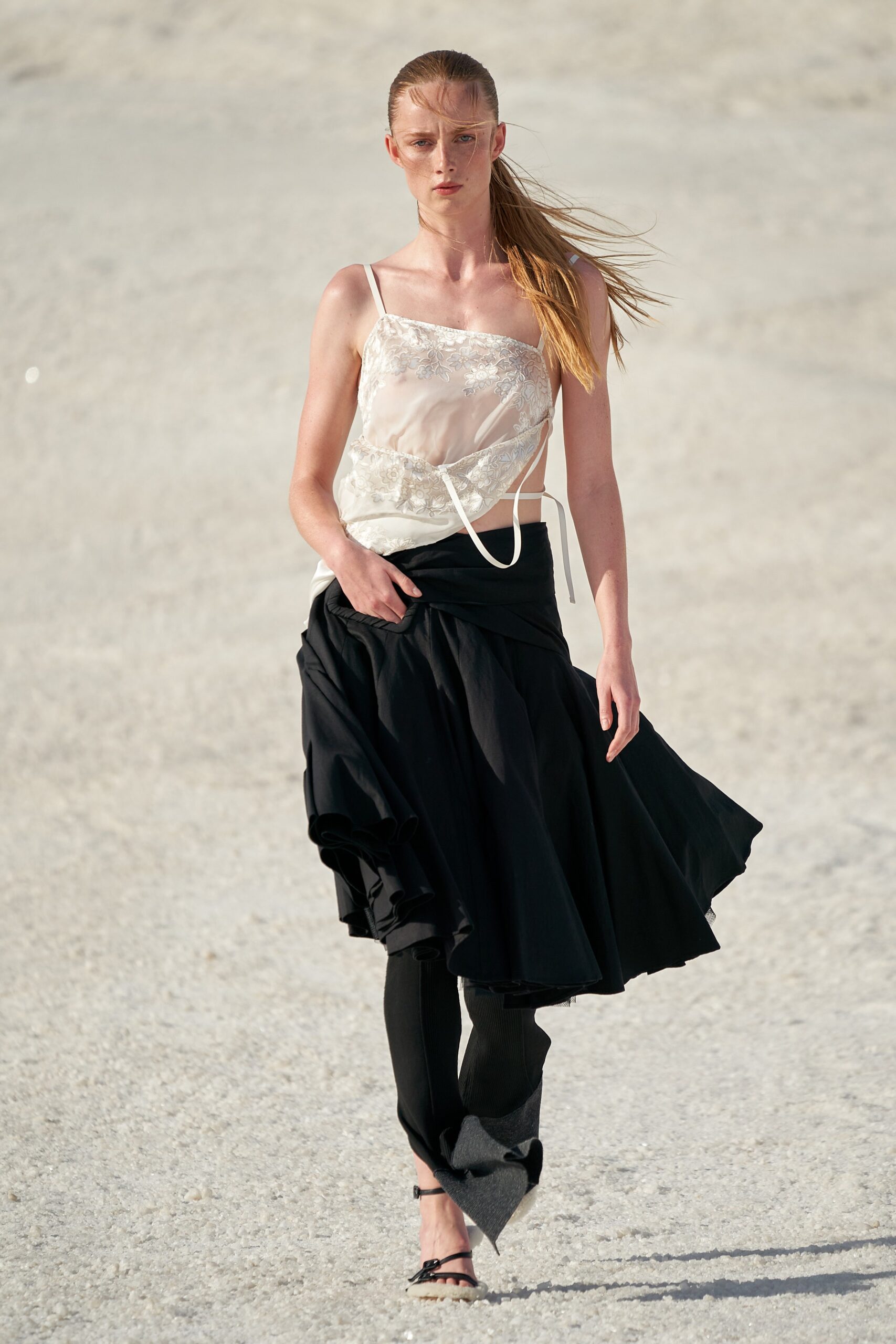 Jacquemus F/W 22 Look 5